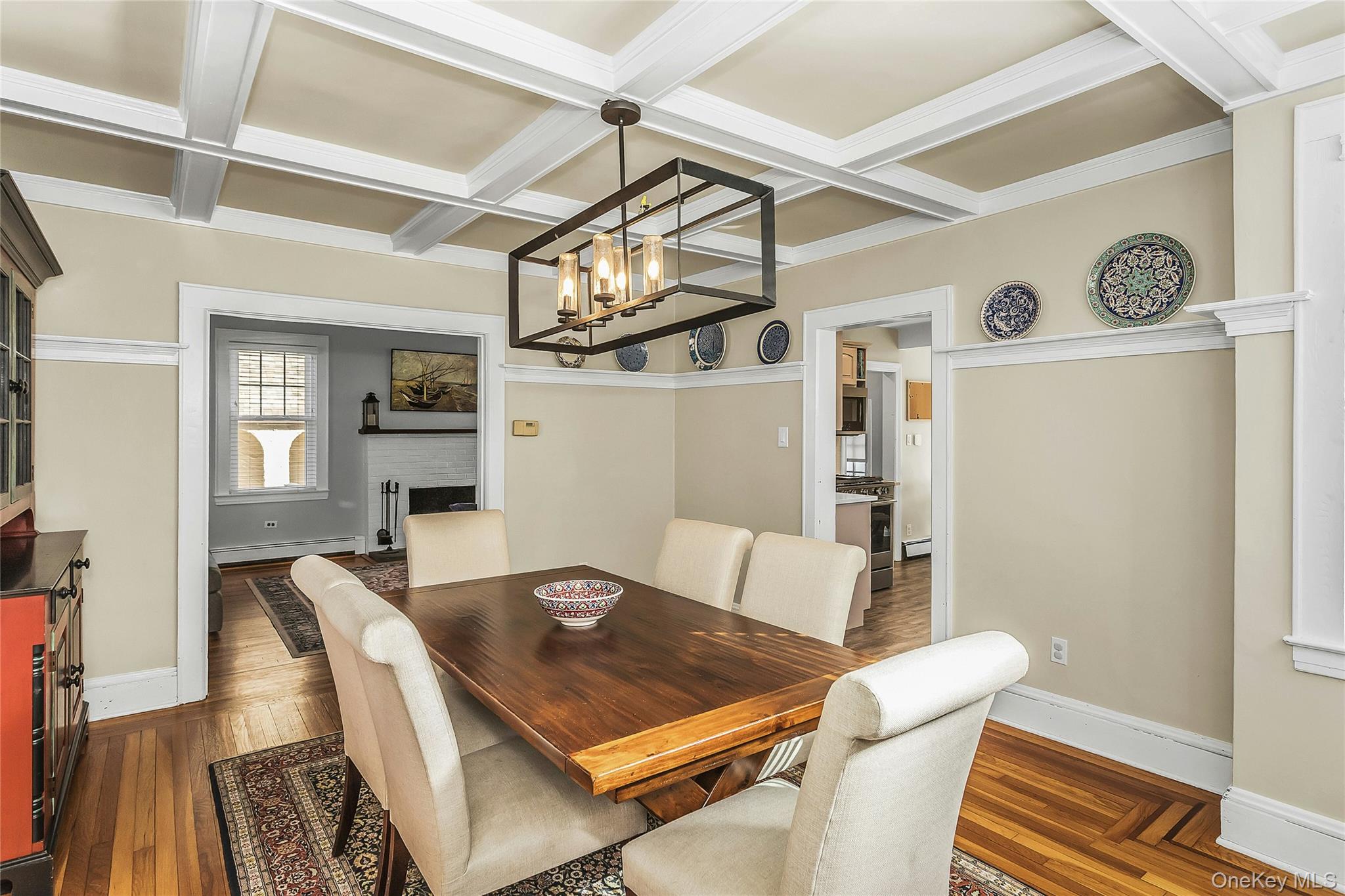 86 Taft Avenue, Lynbrook, NY 11563