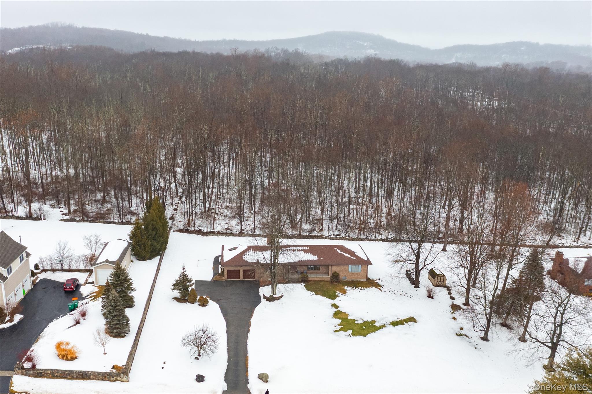 21 Lounsbury Drive, Baldwin Place, NY 10505