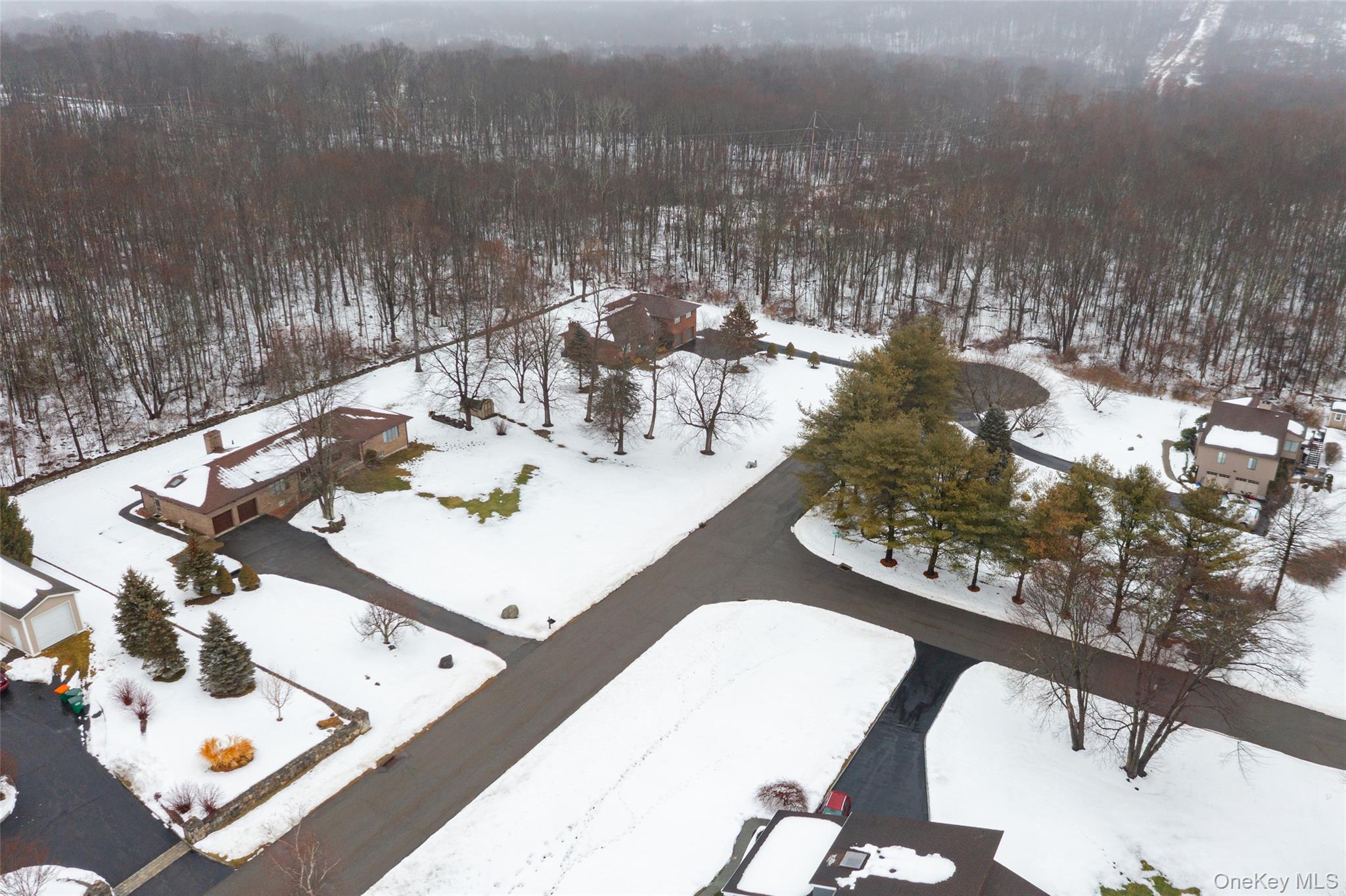 21 Lounsbury Drive, Baldwin Place, NY 10505