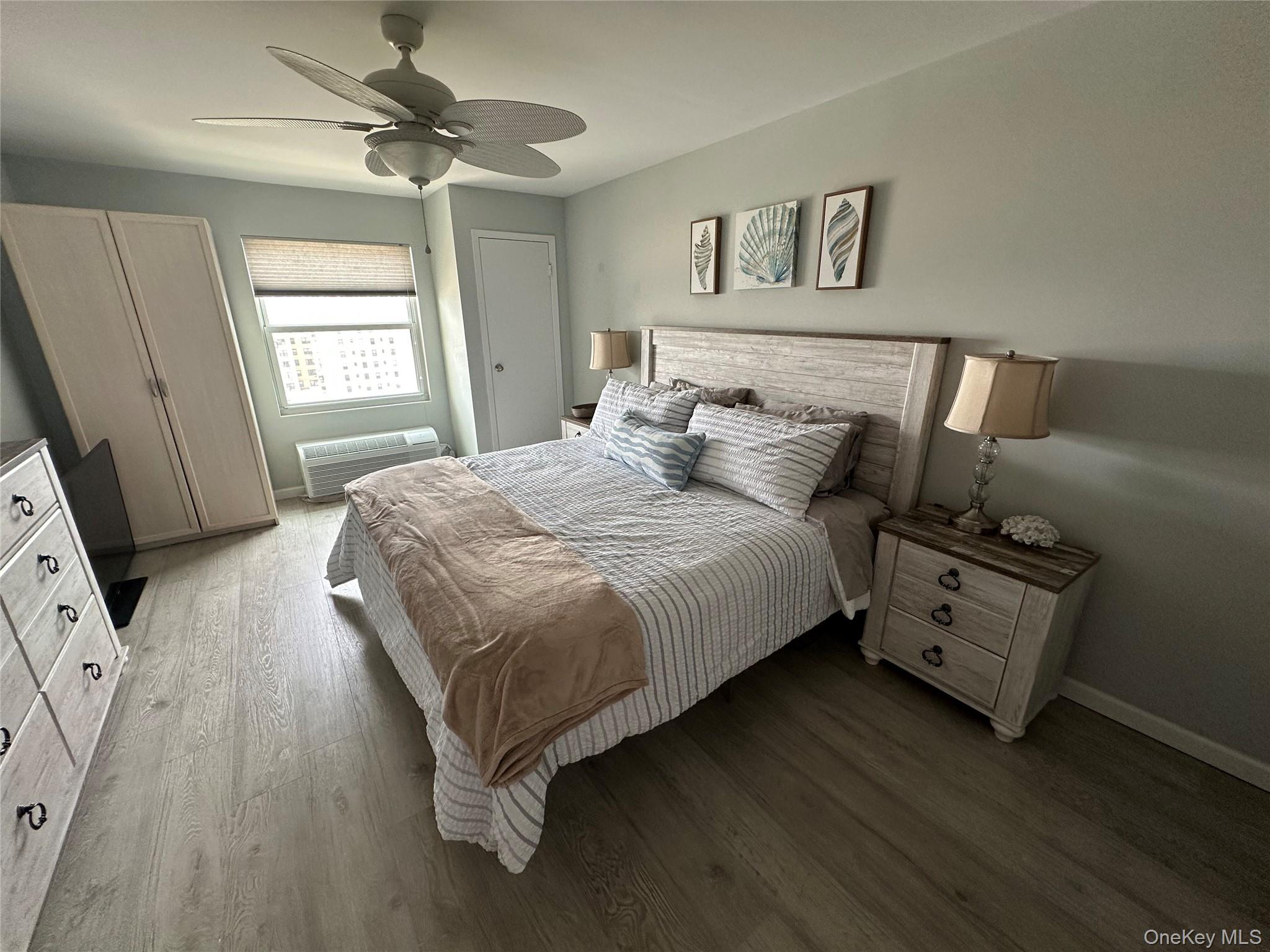 360 Shore Road # 8H, Long Beach, NY 11561