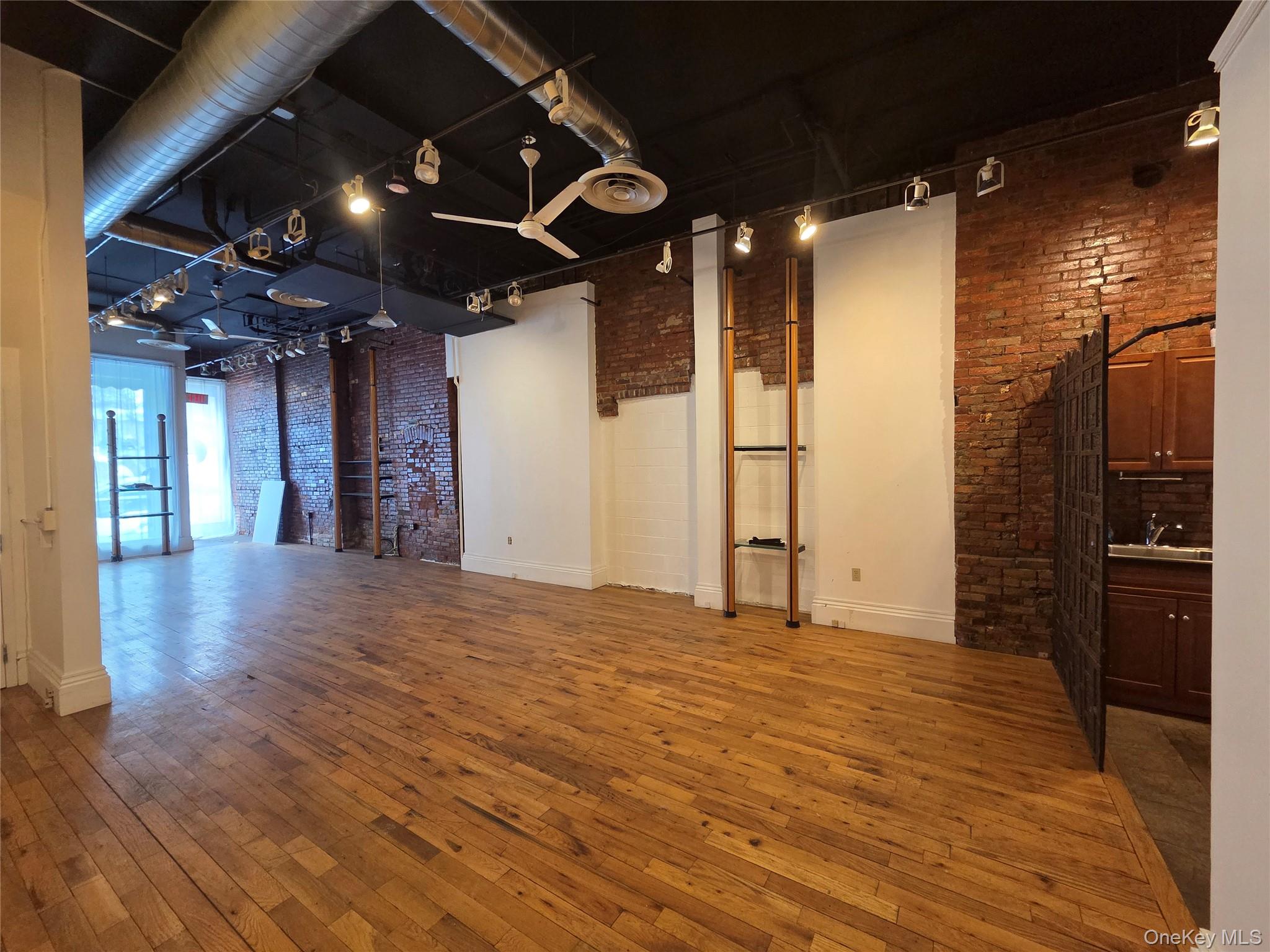 204 Main Street # Commercial, Poughkeepsie, NY 12601