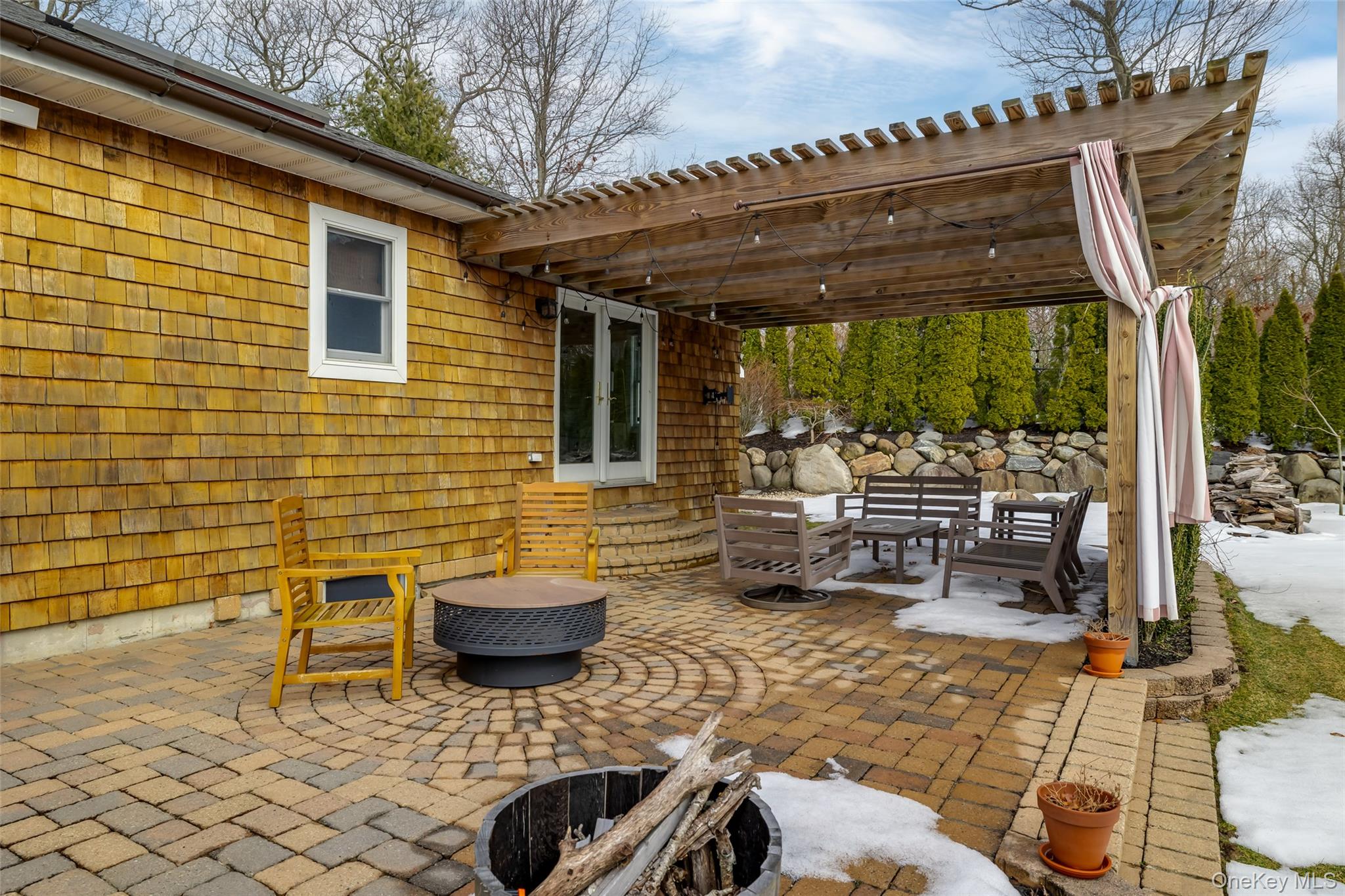 177 Great Rock Drive, Wading River, NY 11792