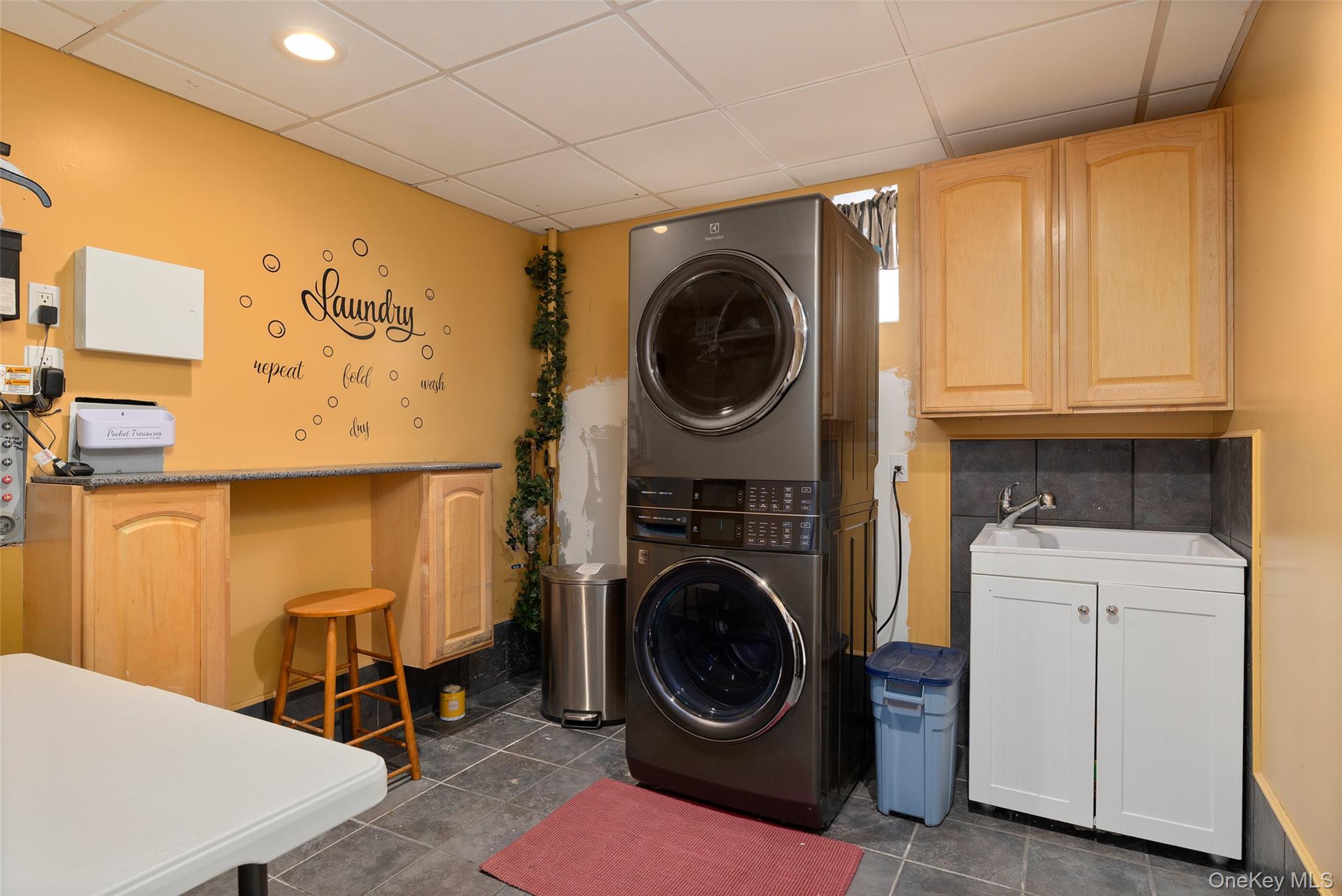 177 Great Rock Drive, Wading River, NY 11792