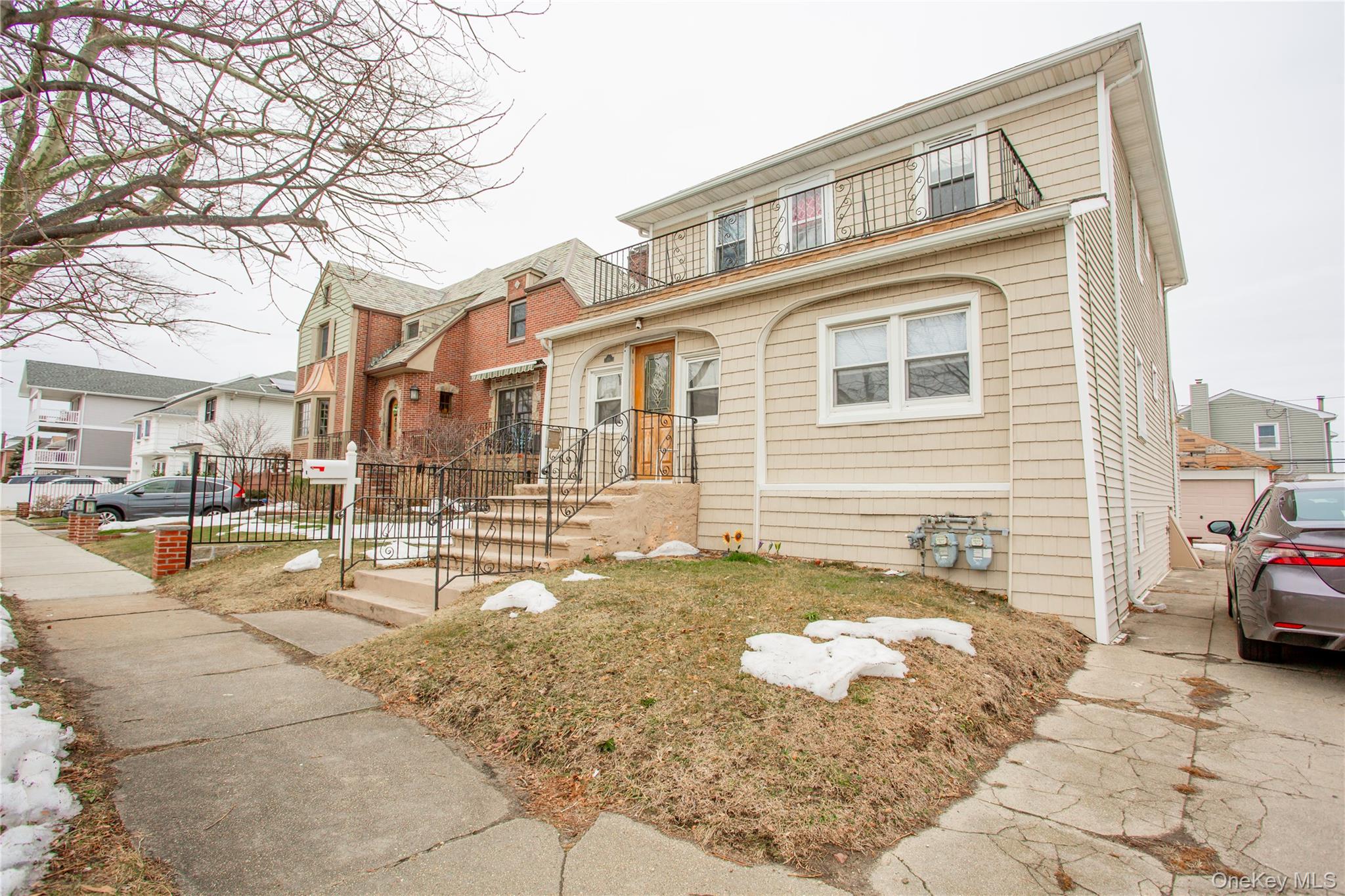 359 E Chester Street, Long Beach, NY 11561