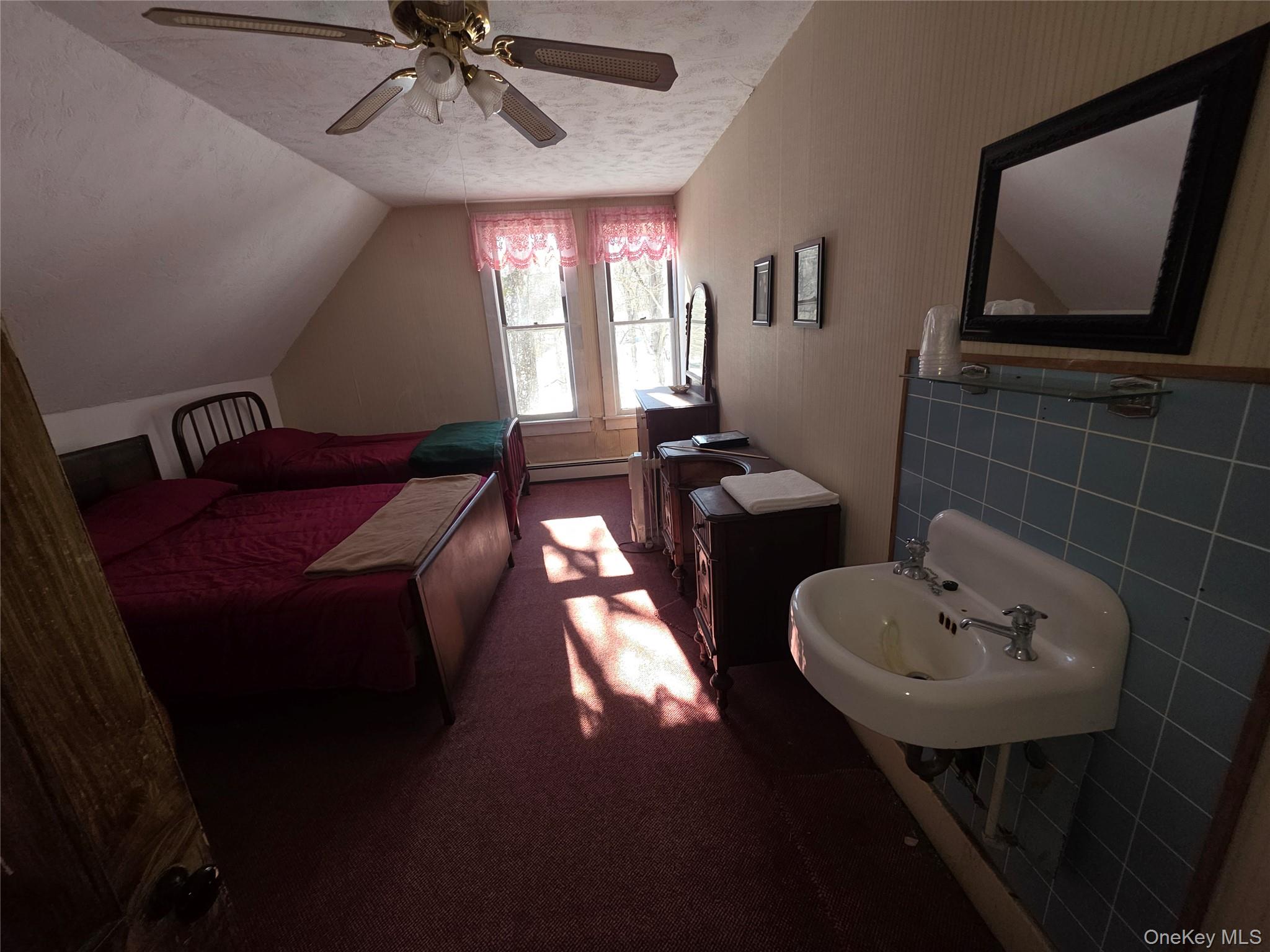 41 Route 39, Cairo, NY 12413