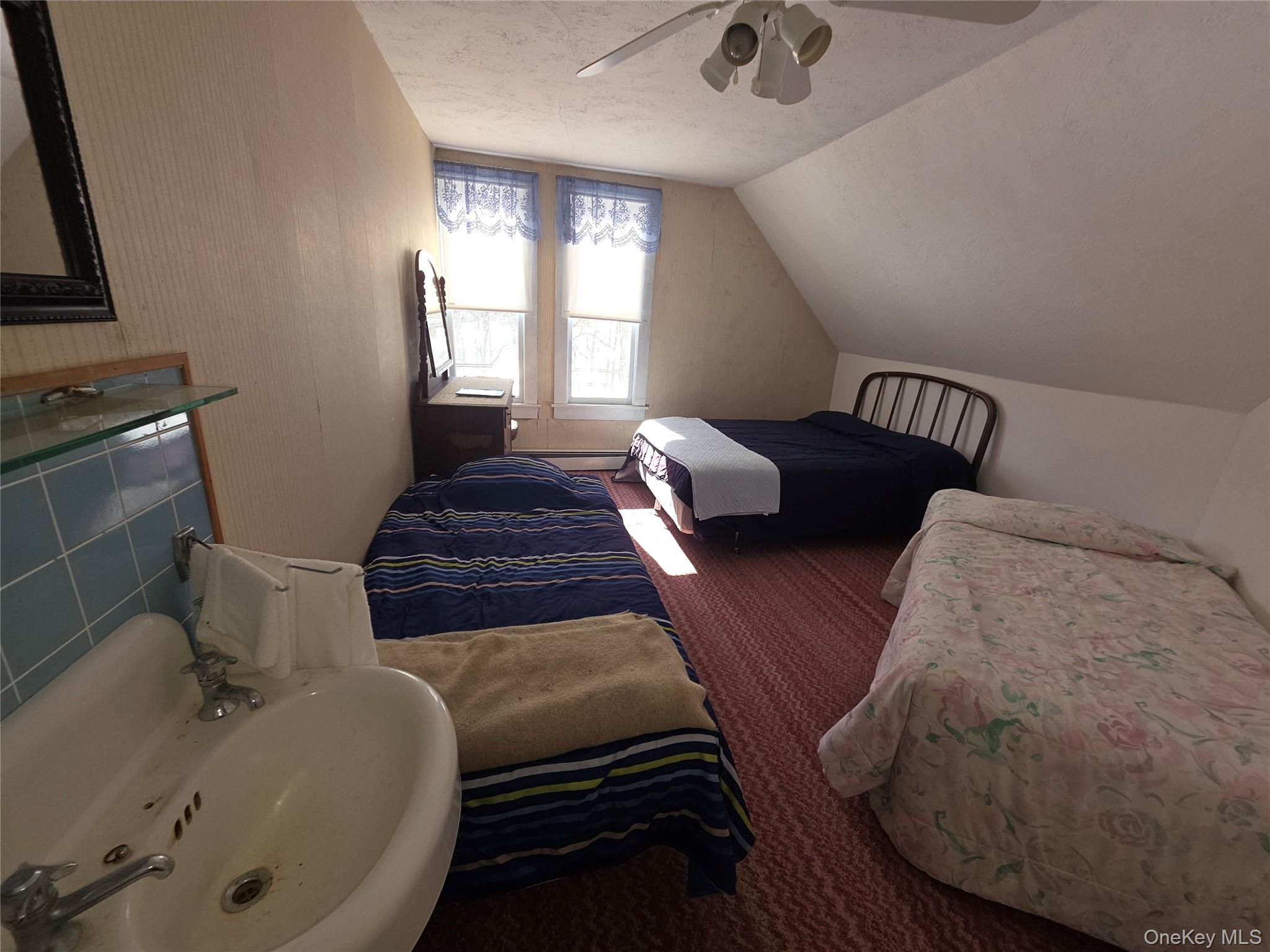 41 Route 39, Cairo, NY 12413