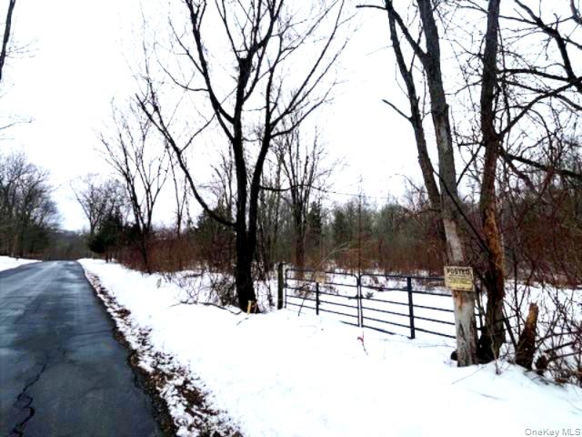 40 Lo Presti Road, Middletown, NY 10940