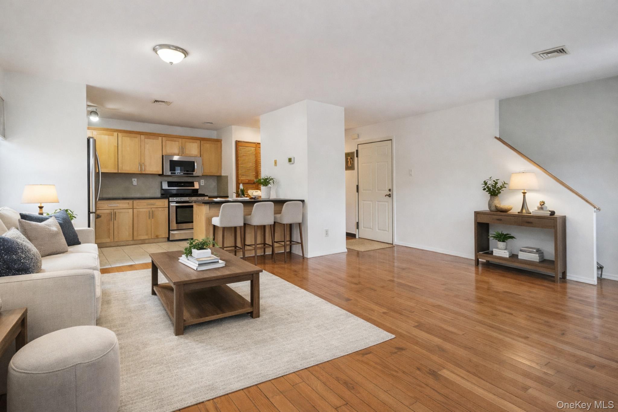 896 Union Avenue # B, Bronx, NY 10459