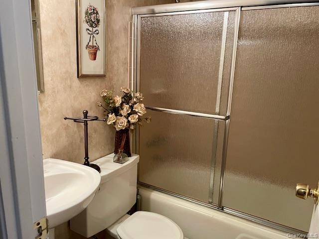 30-29 81st Street, East Elmhurst, NY 11370