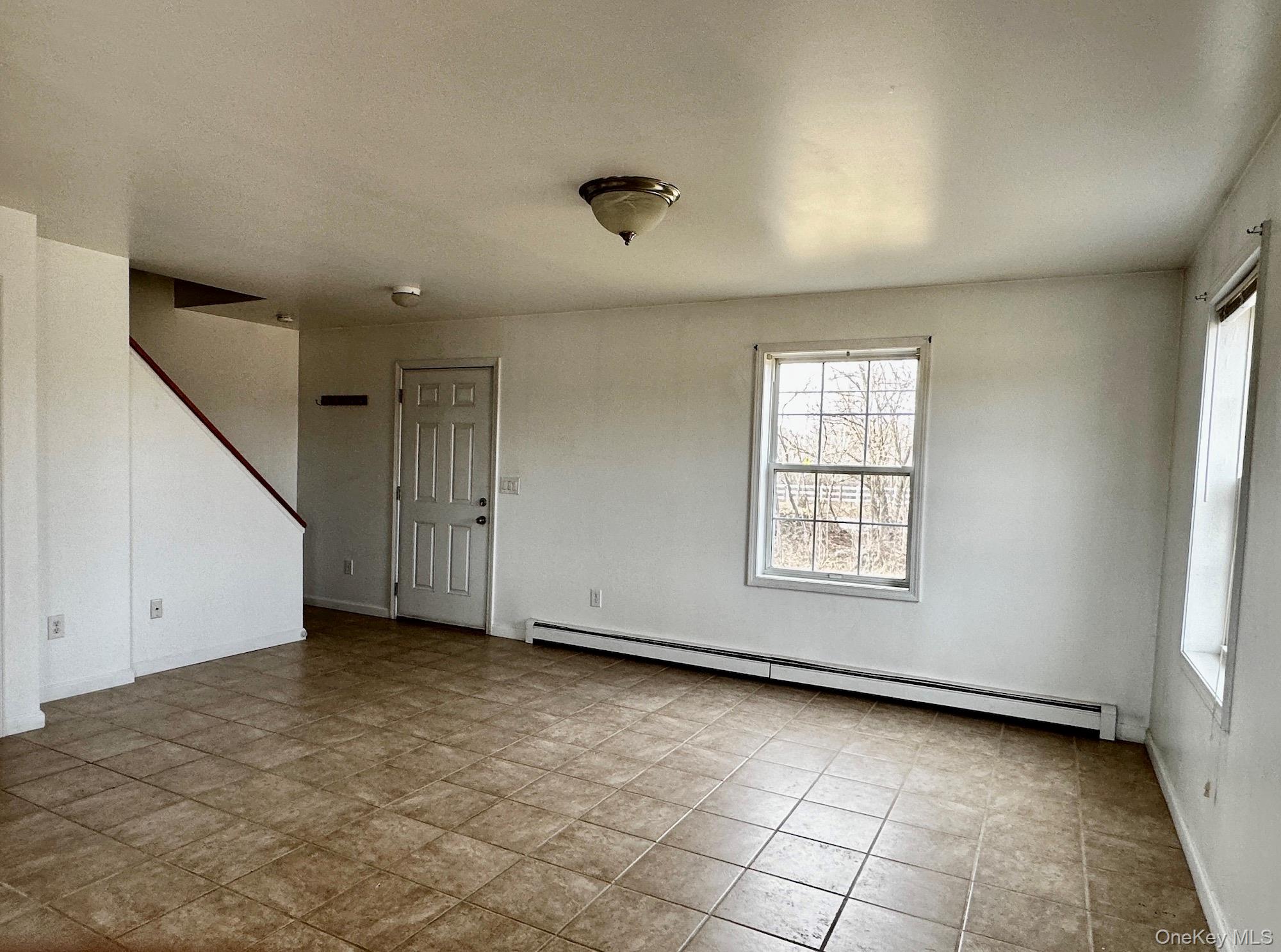 376 Route 32 S, New Paltz, NY 12561