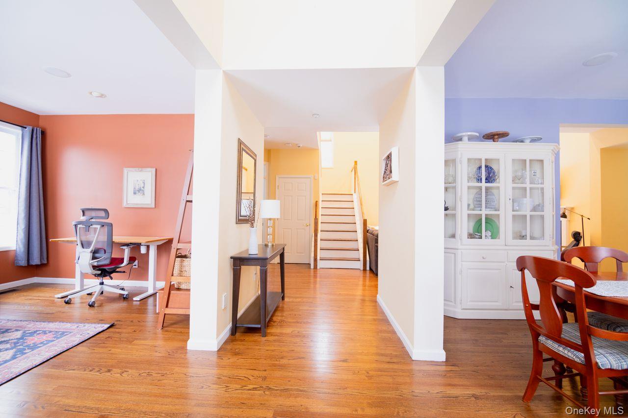 141 Friendship Court, White Plains, NY 10603