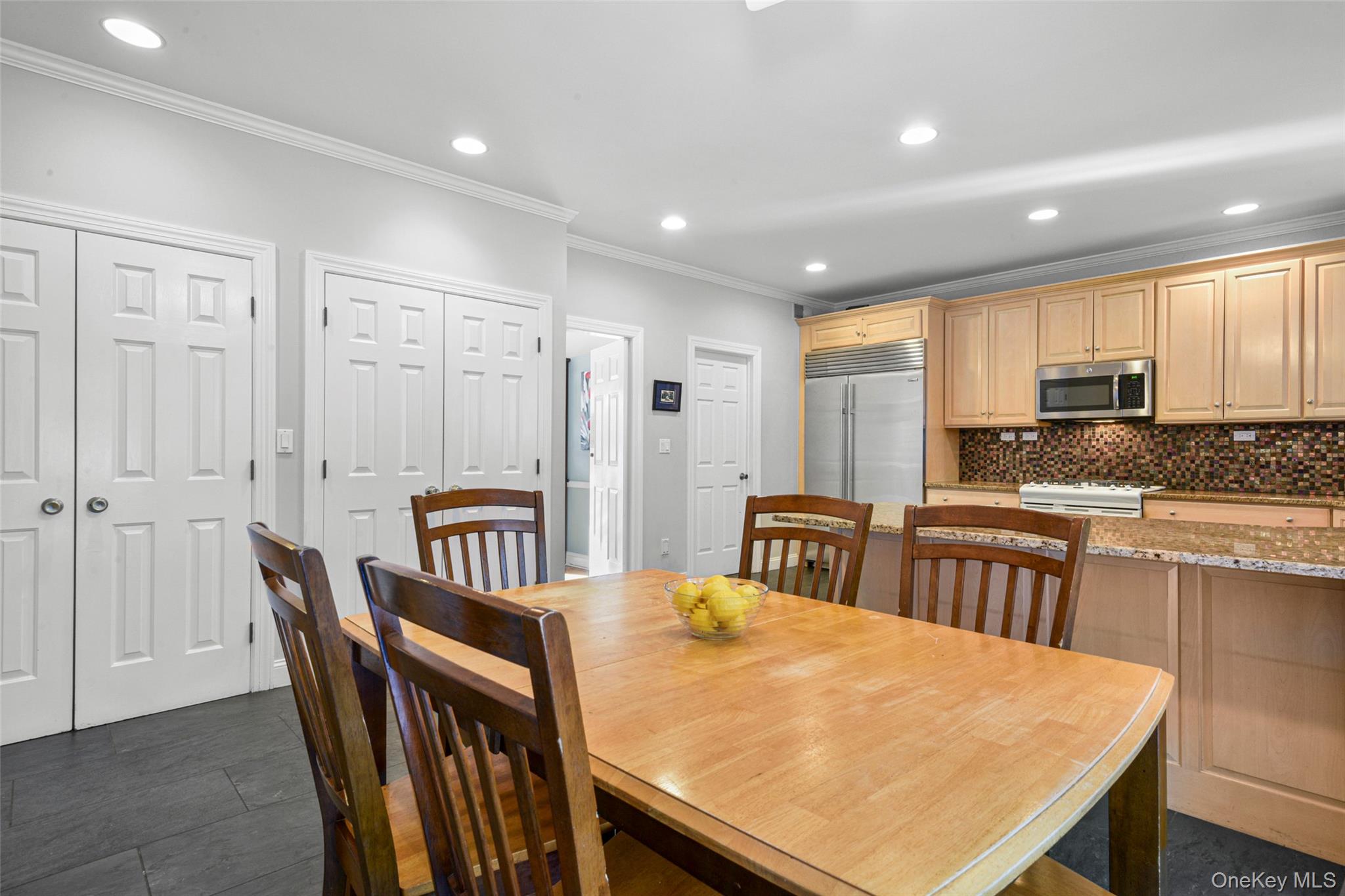 35 Seton Road, Larchmont, NY 10538