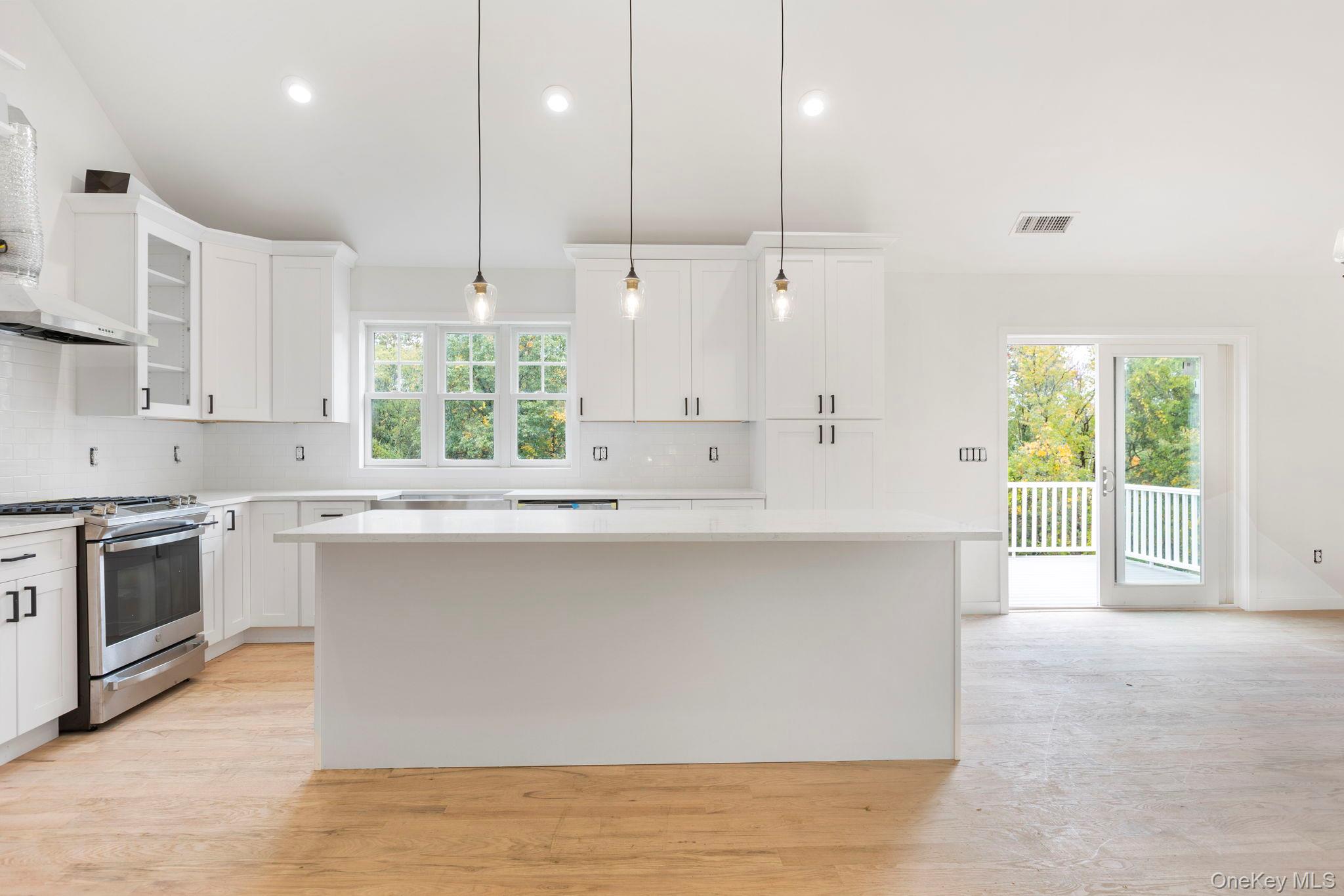 194 South Road, Holmes, NY 12531