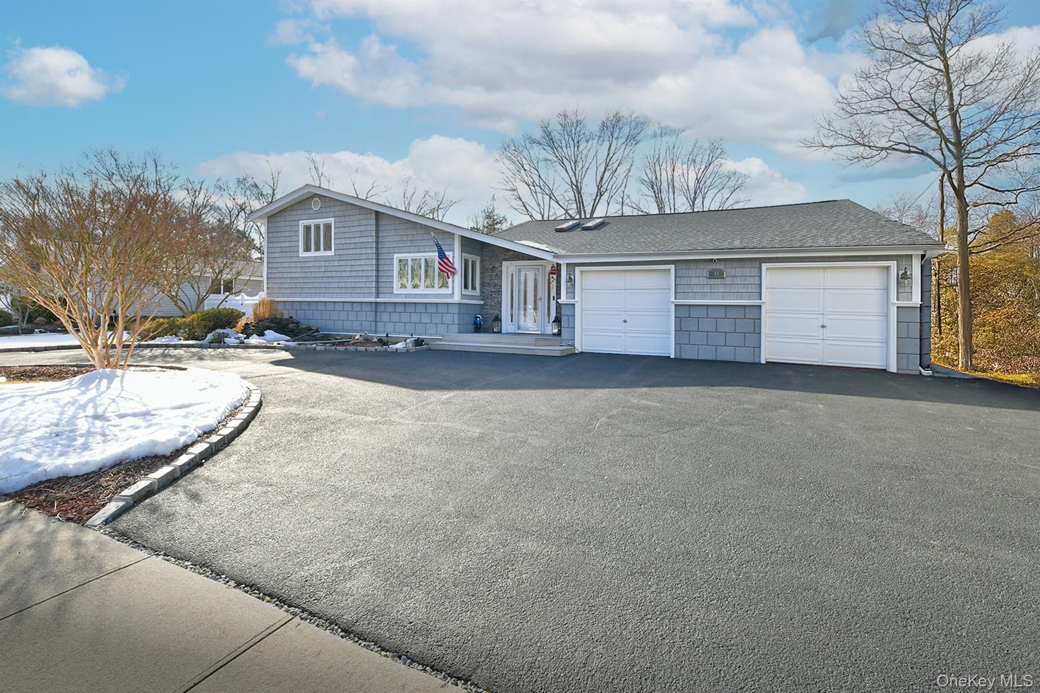 44 Corsa Street, Dix Hills, NY 11746