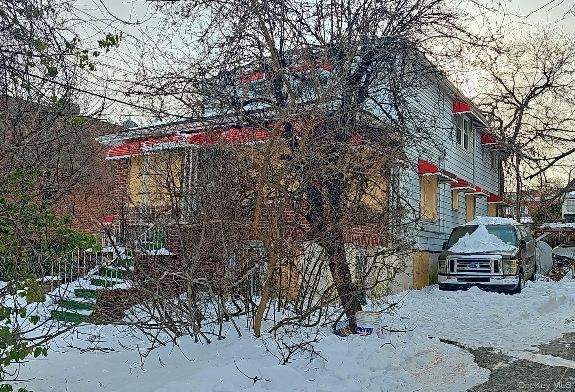 3141 Gunther Avenue, Bronx, NY 10469