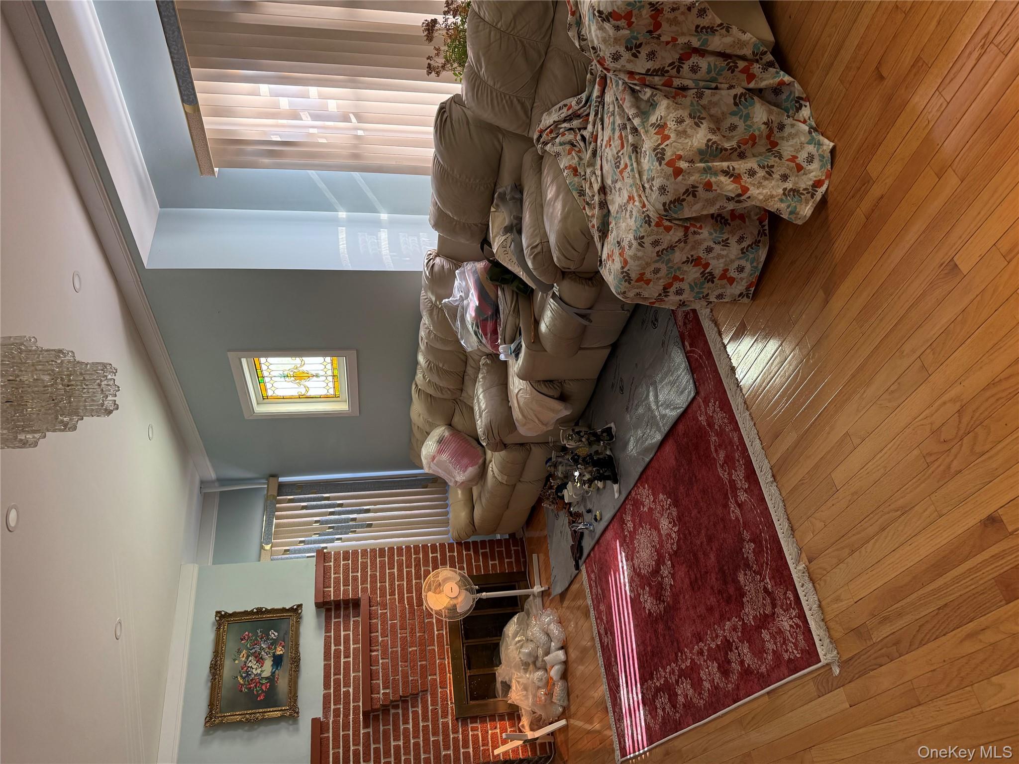 9021 189th Street, Hollis, NY 11423