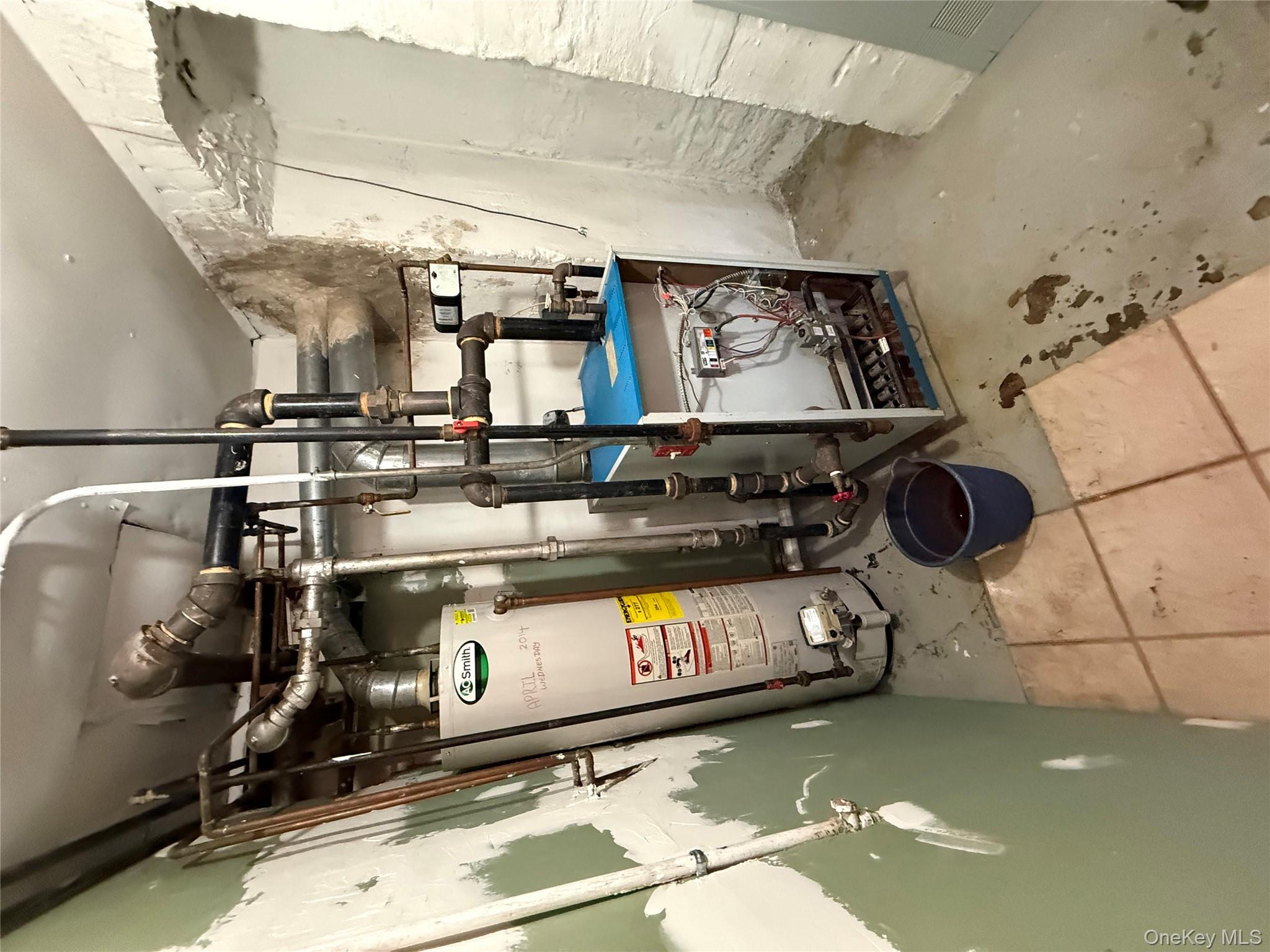 9021 189th Street, Hollis, NY 11423