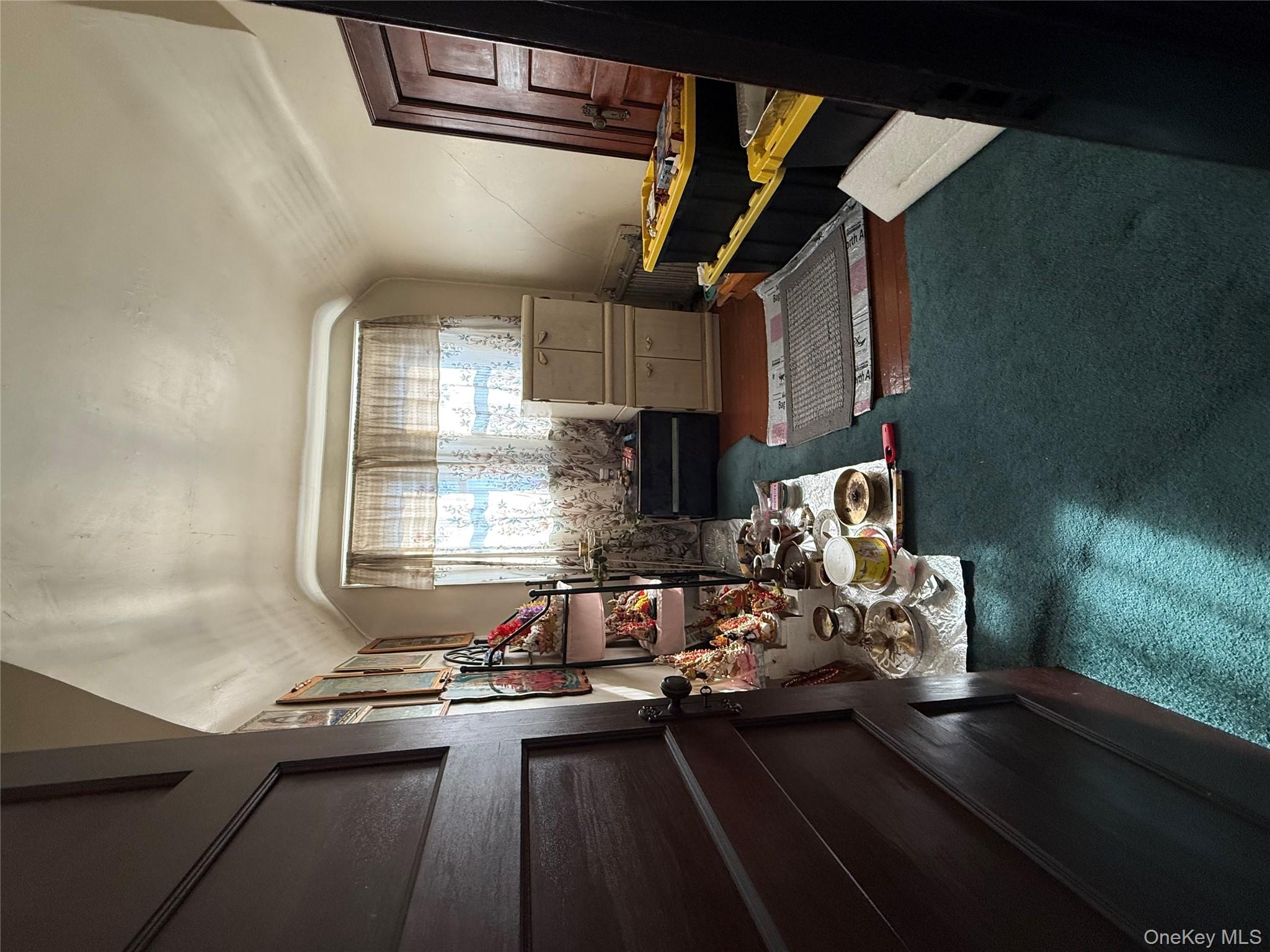 9021 189th Street, Hollis, NY 11423