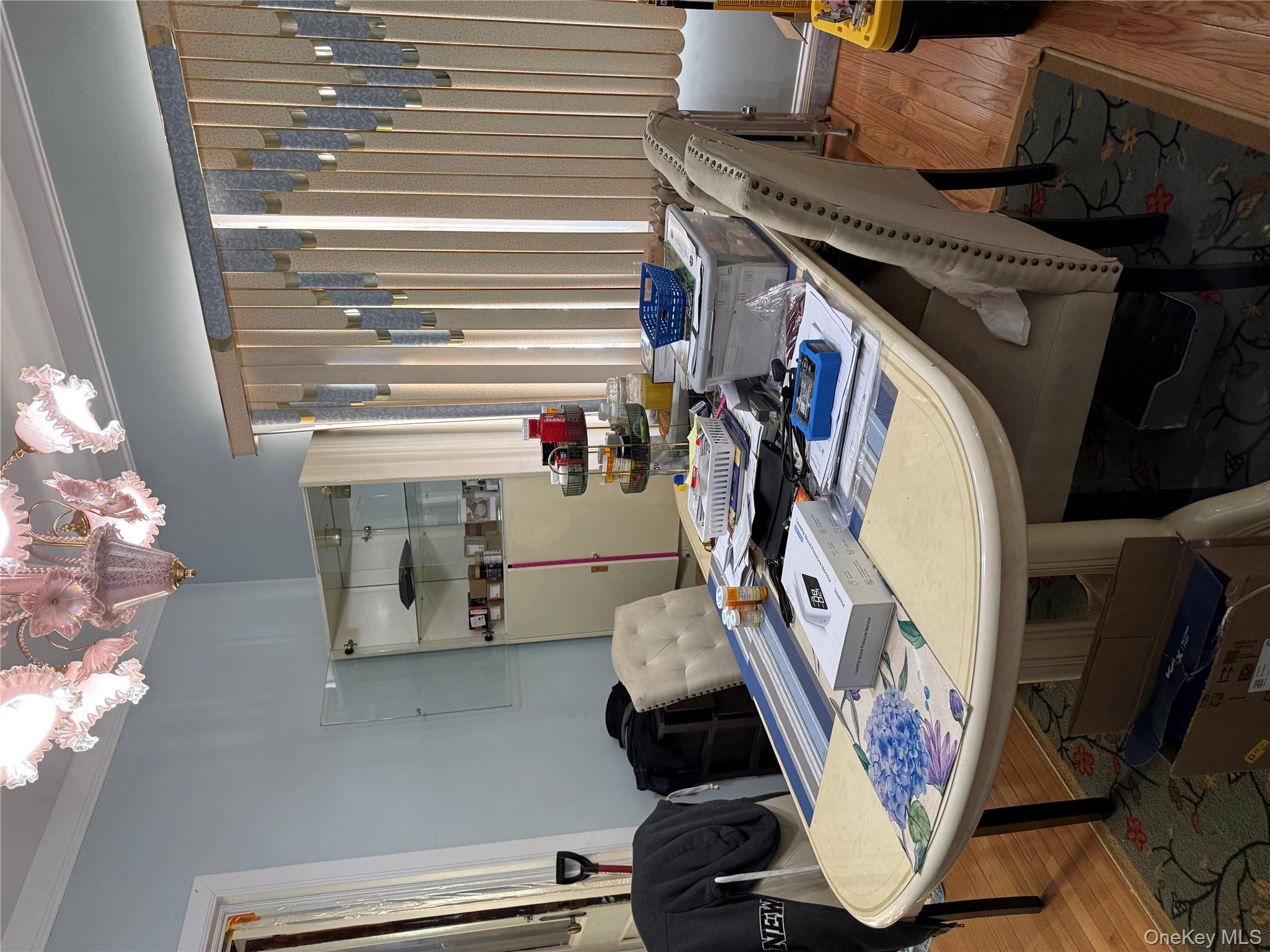 9021 189th Street, Hollis, NY 11423