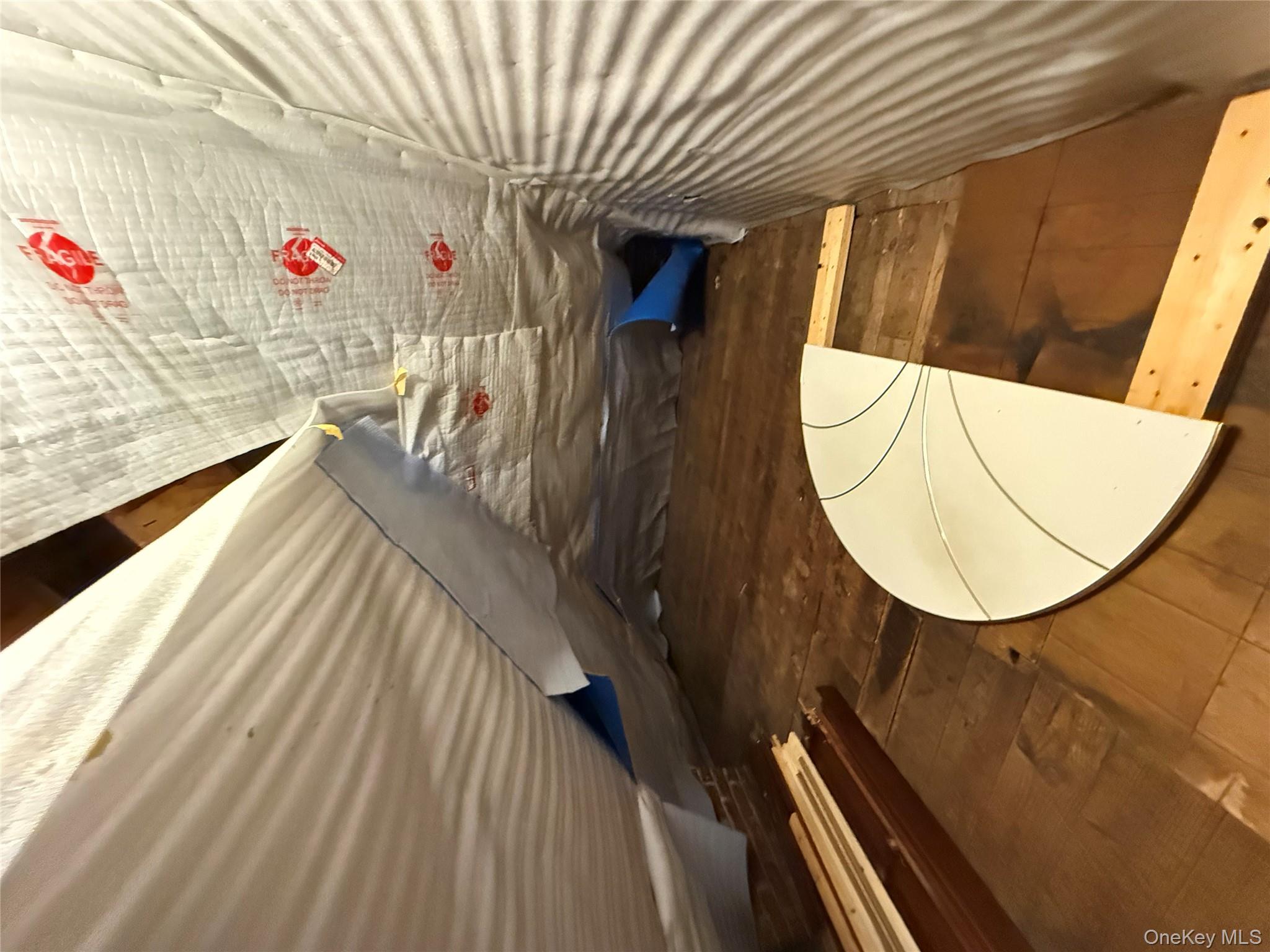 9021 189th Street, Hollis, NY 11423