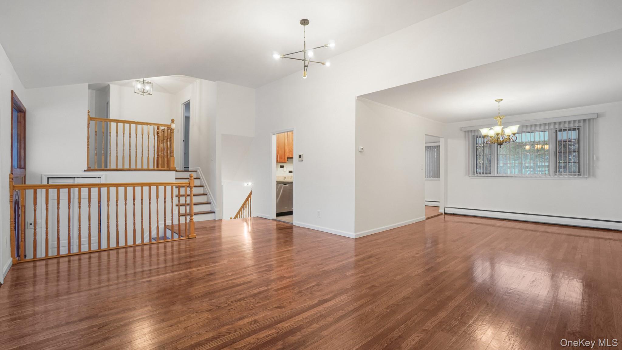 22 Marshall Lane, Westbury, NY 11590