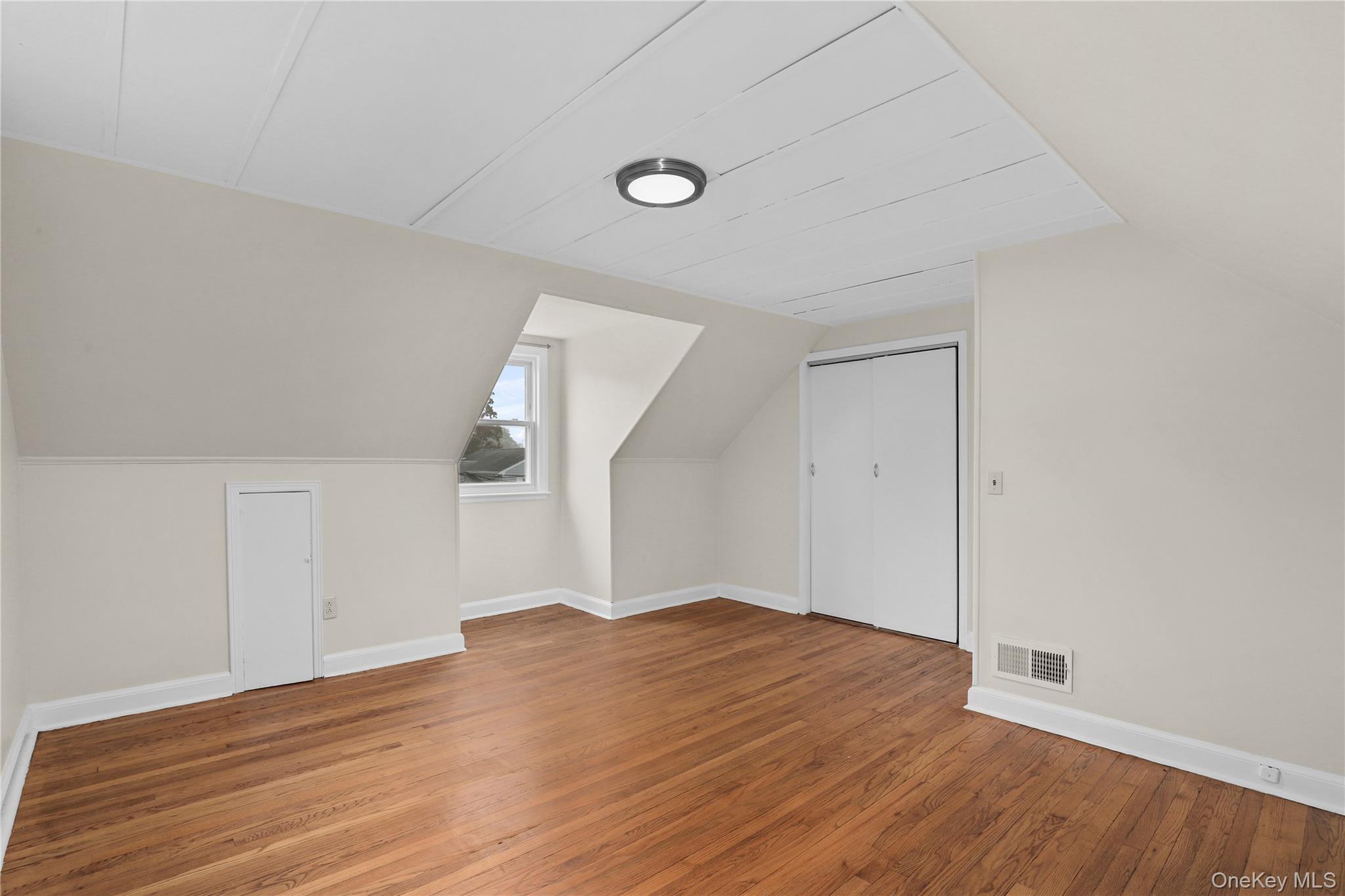 216 Poe Street, Hartsdale, NY 10530