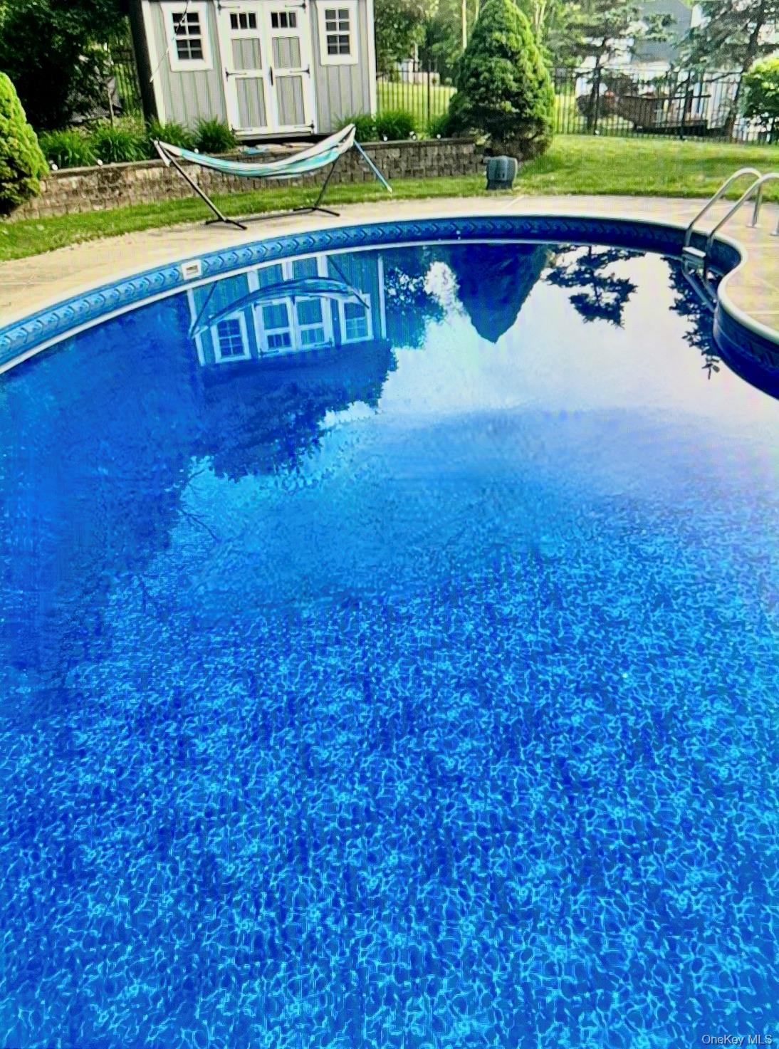 9 Trotter Lane, Poughkeepsie, NY 12603