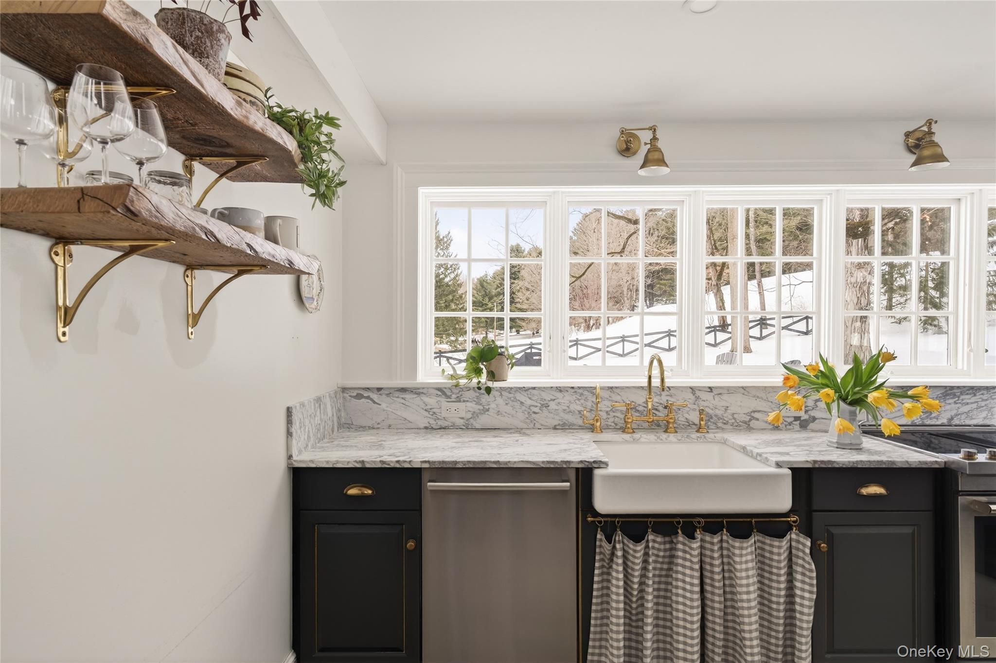 46 Collins Street, Hillsdale, NY 12529