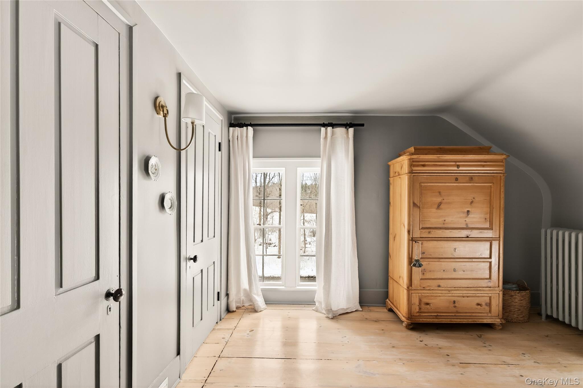 46 Collins Street, Hillsdale, NY 12529