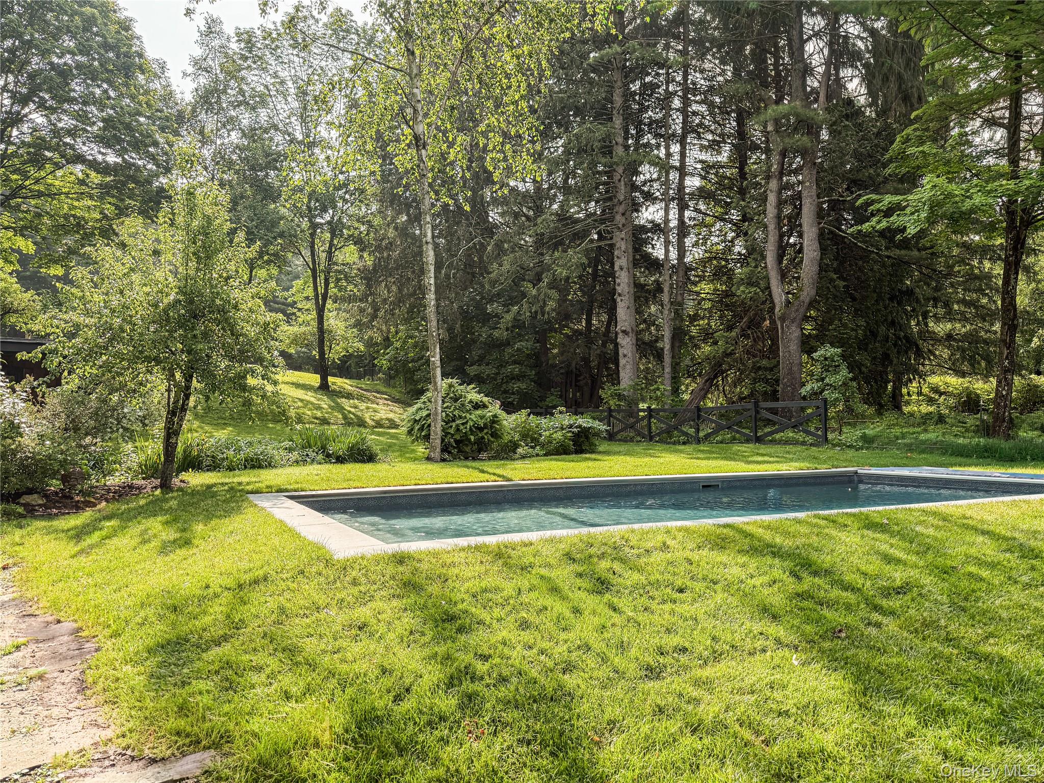 46 Collins Street, Hillsdale, NY 12529