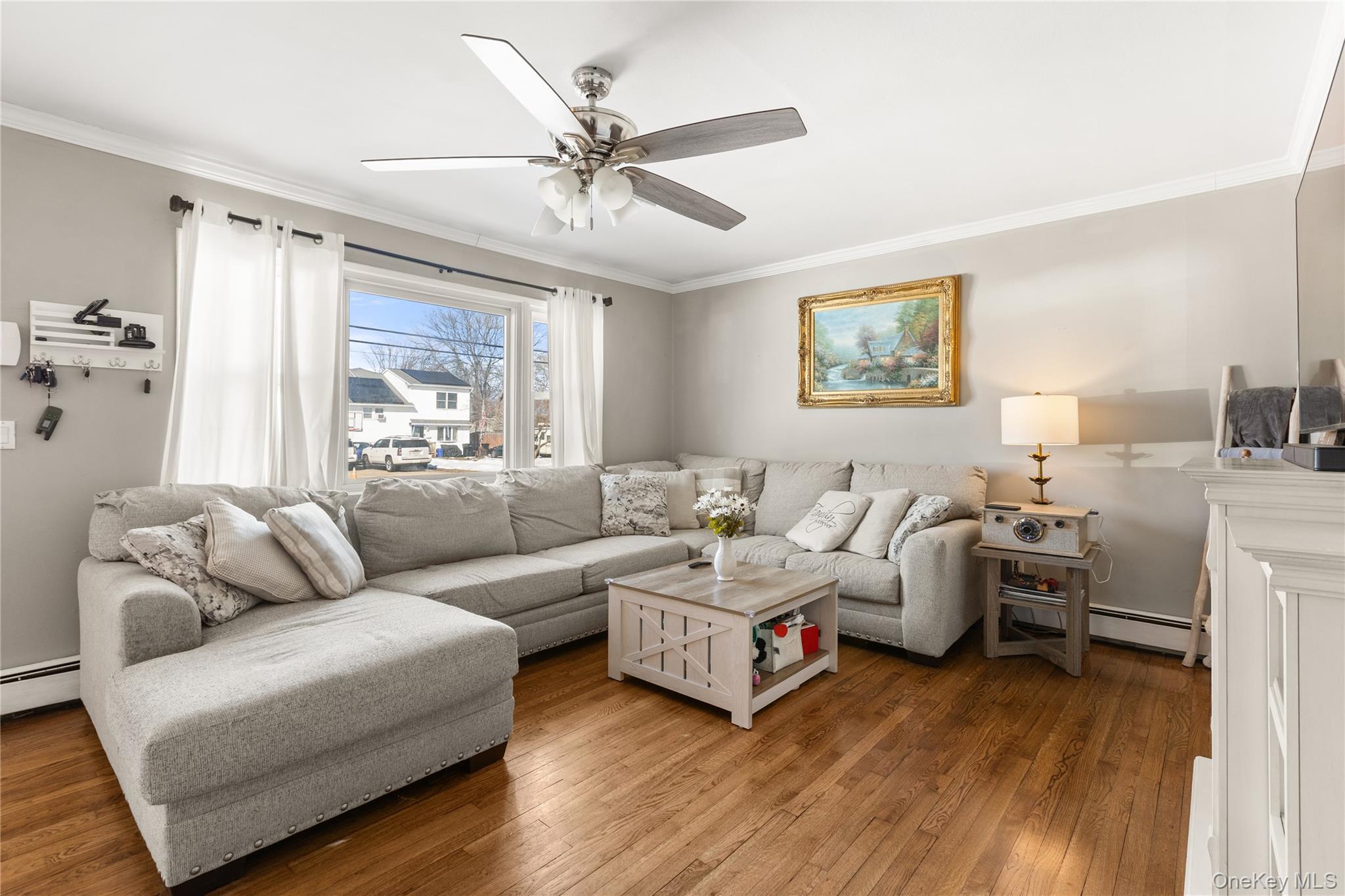 85 Cotter Street, West Islip, NY 11795