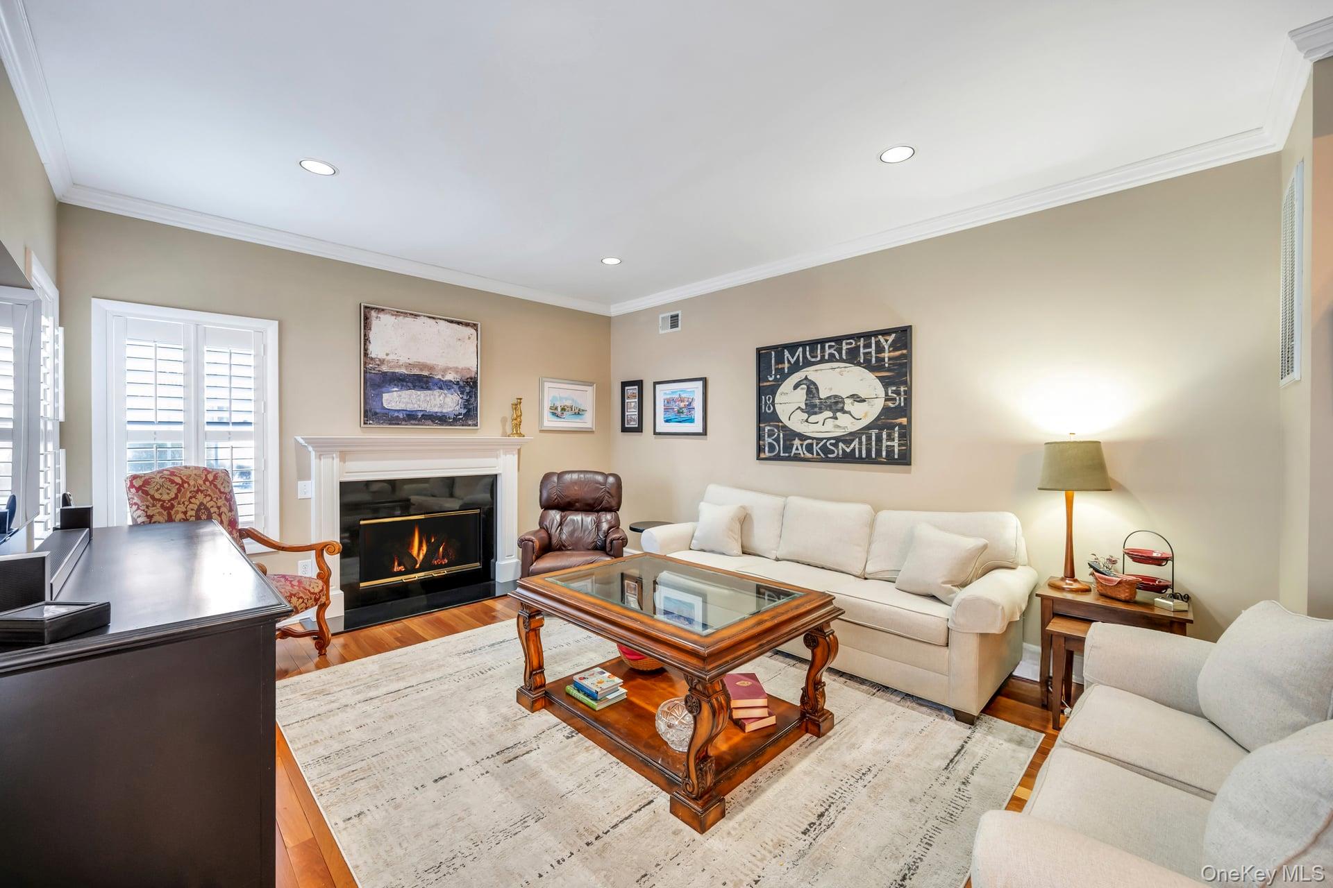 56 Snowdance Lane, Nesconset, NY 11787