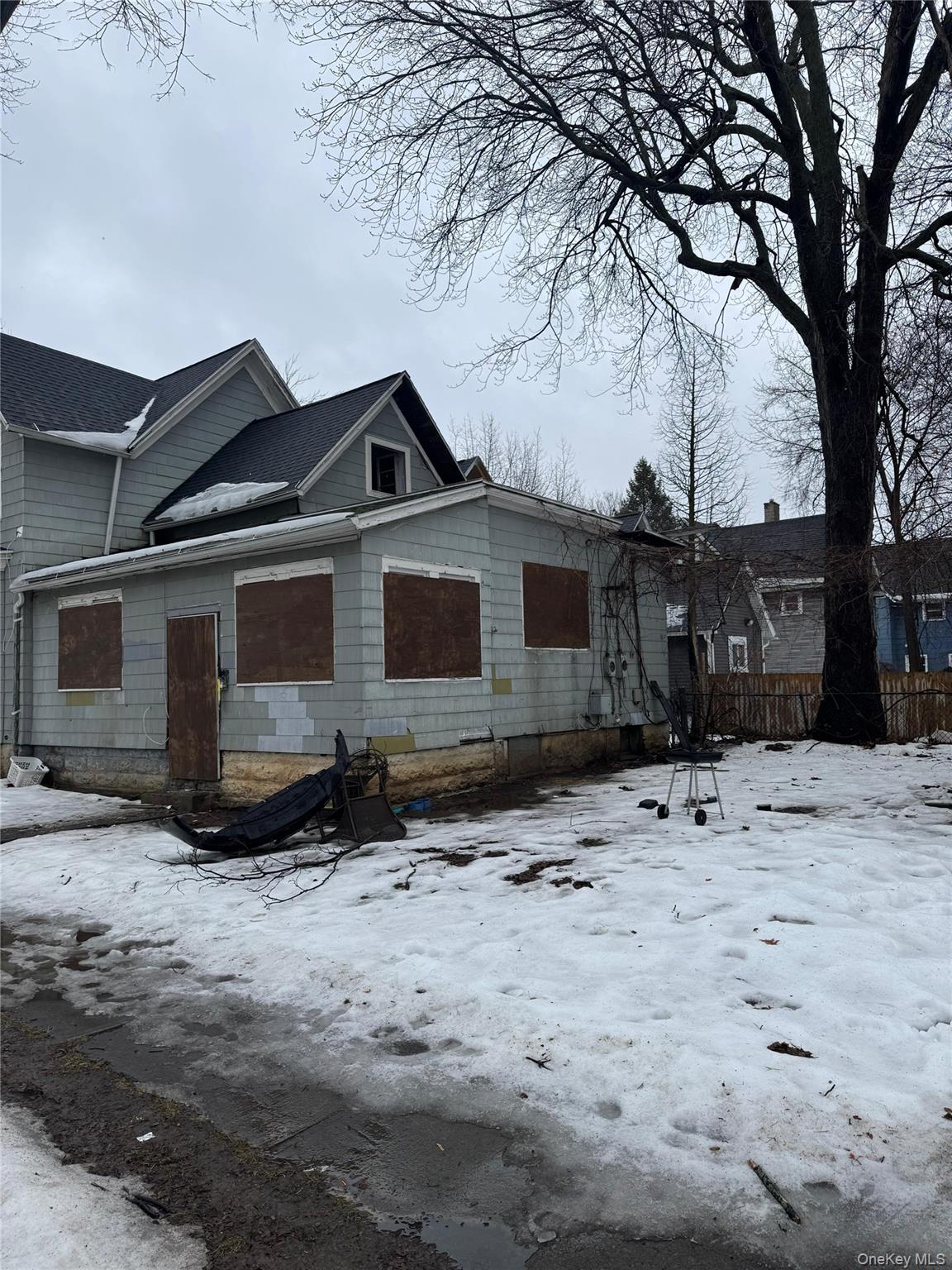 277 Lexington Avenue, Rochester, NY 14613