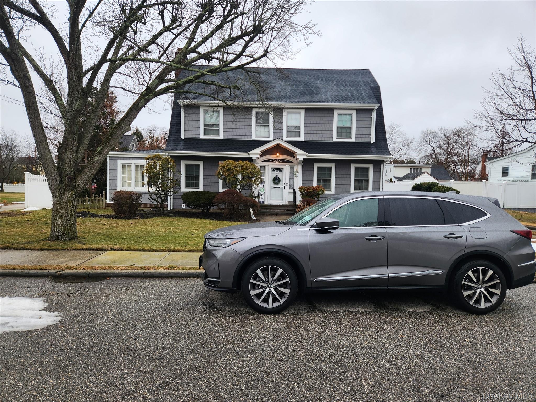 268 Locust Avenue, Freeport, NY 11520