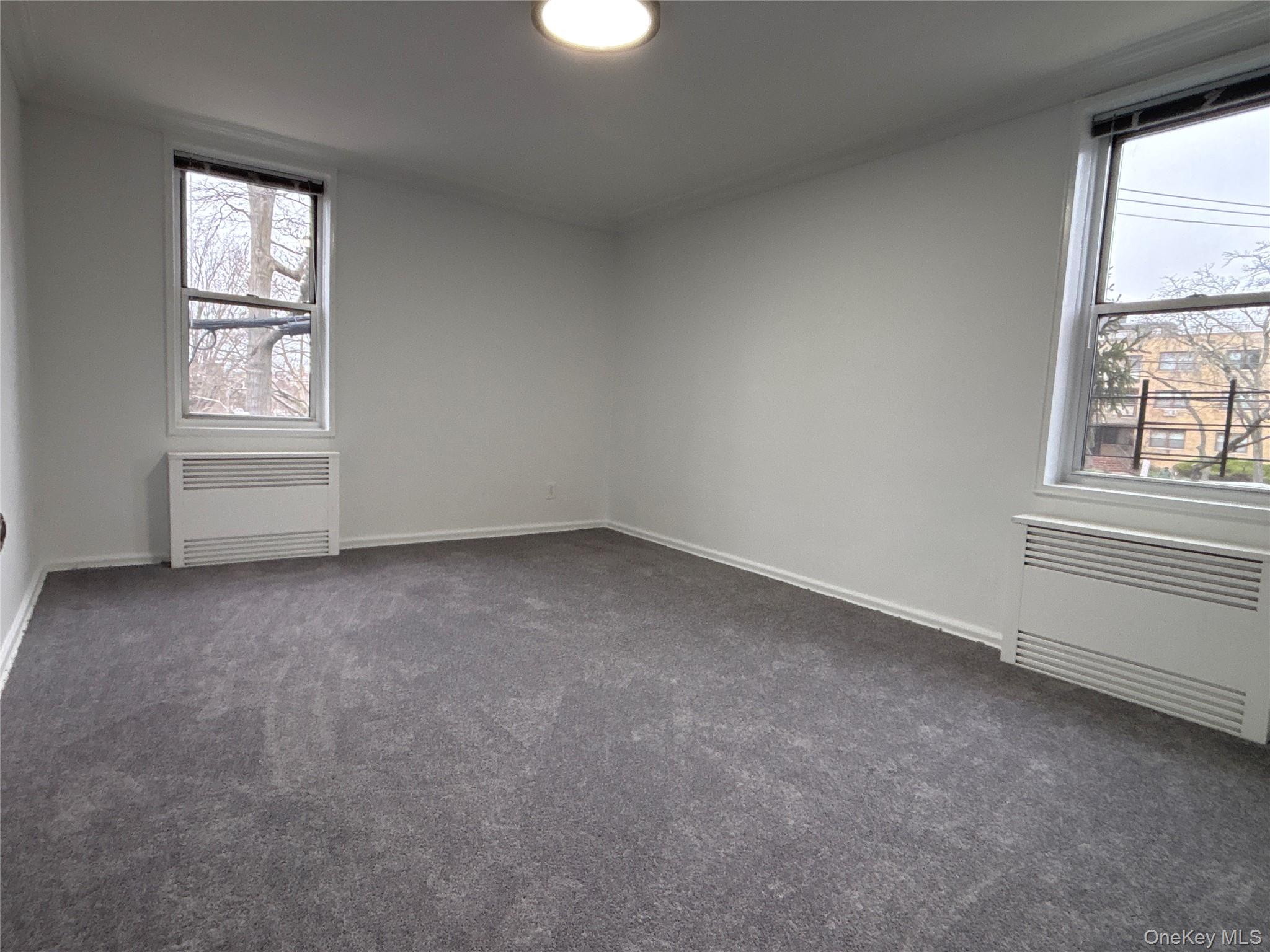 50 S Middle Neck Road # 1P, Great Neck, NY 11021