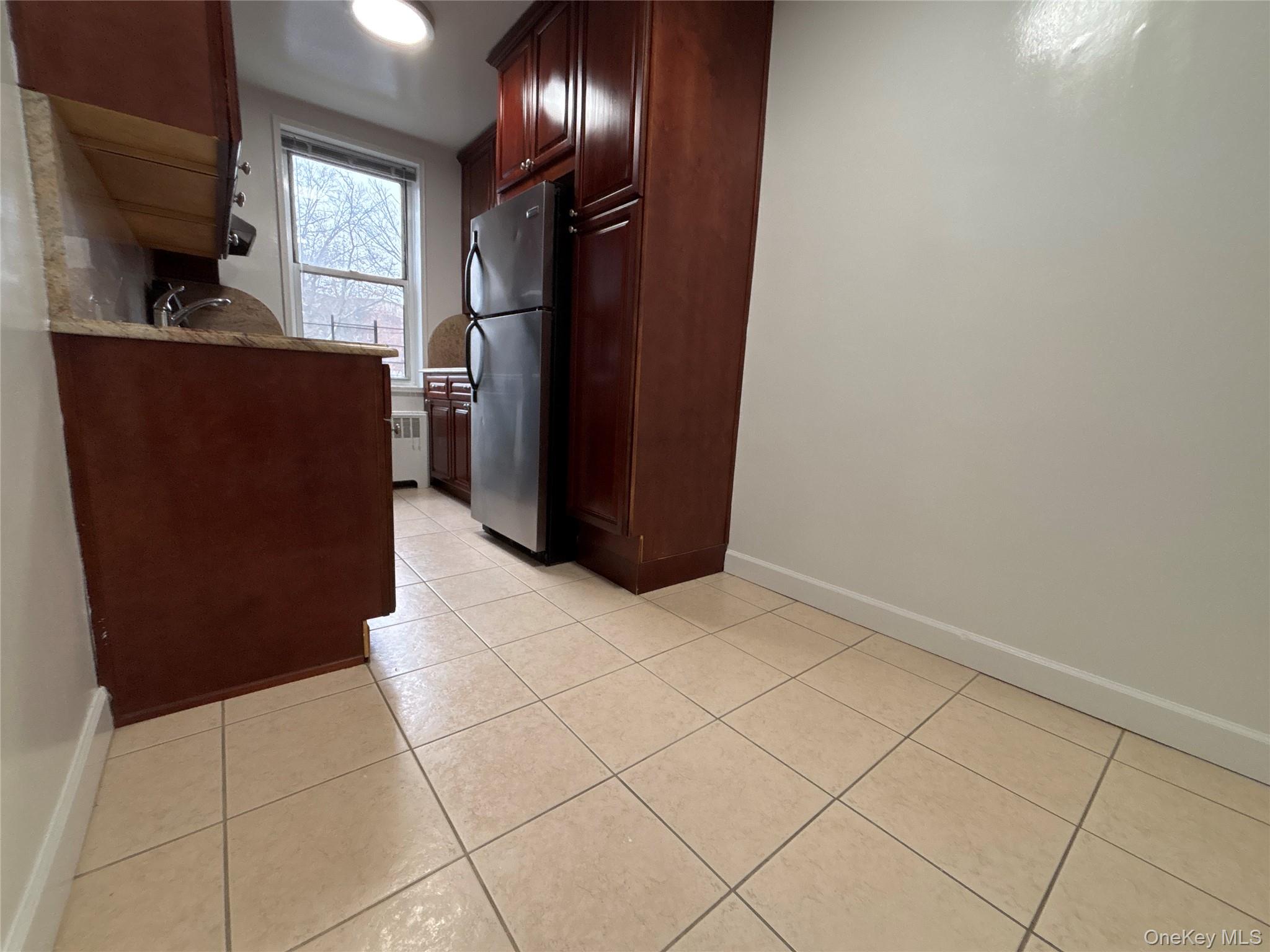 50 S Middle Neck Road # 1P, Great Neck, NY 11021