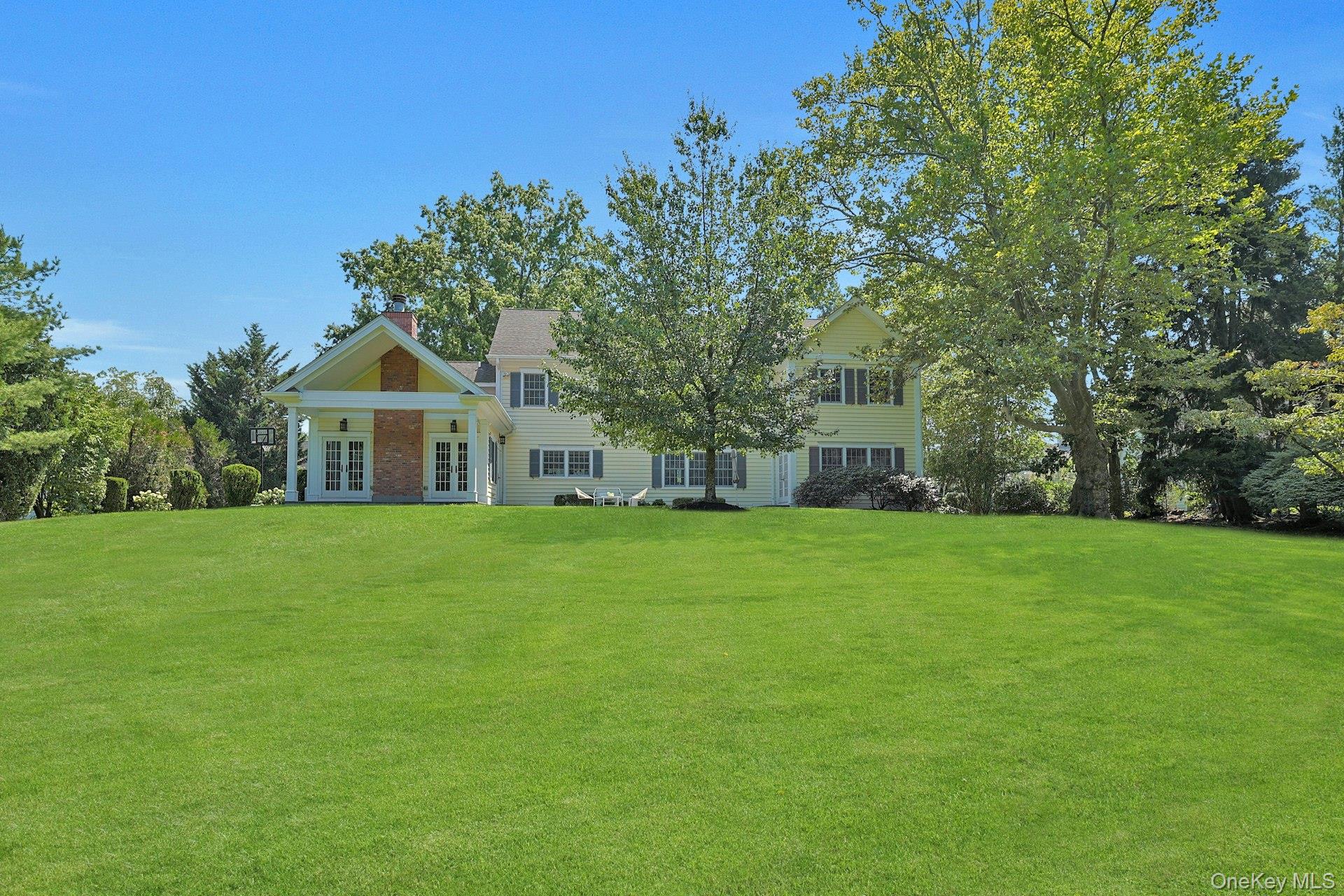 53 Harvest Drive, Scarsdale, NY 10583