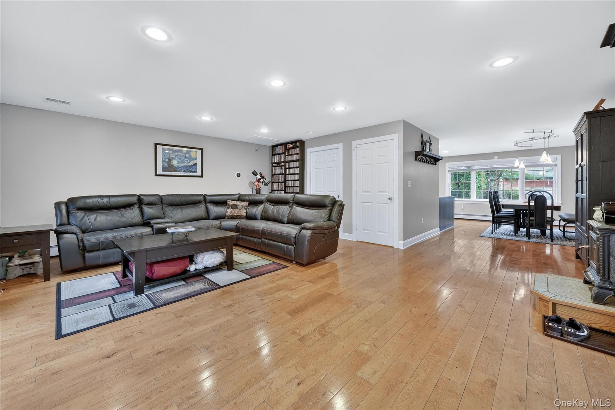 69 S Airmont Road, Suffern, NY 10901