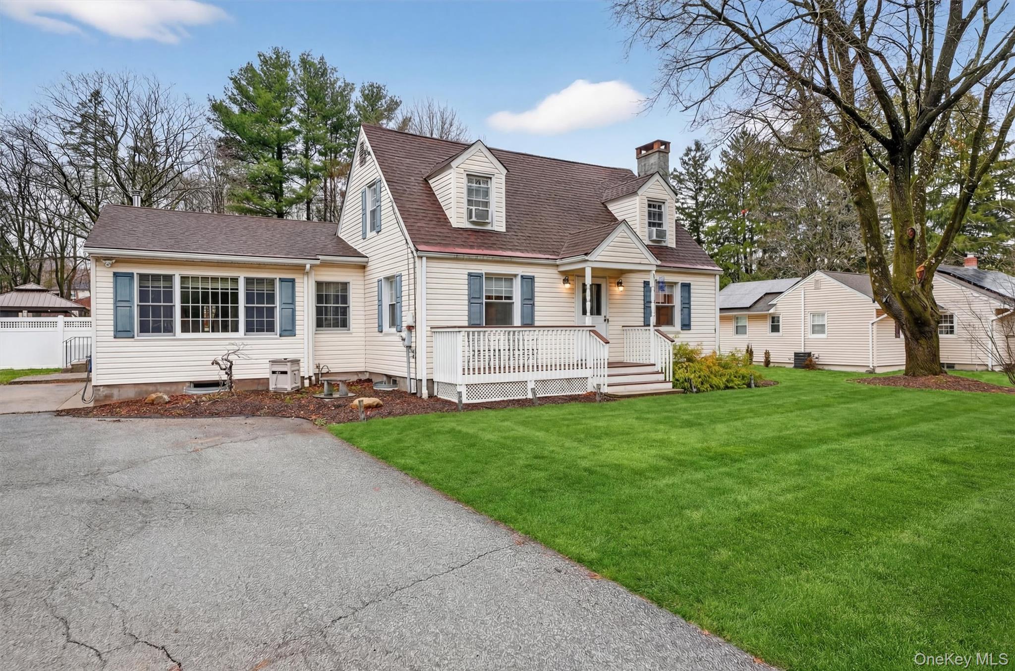 69 S Airmont Road, Suffern, NY 10901