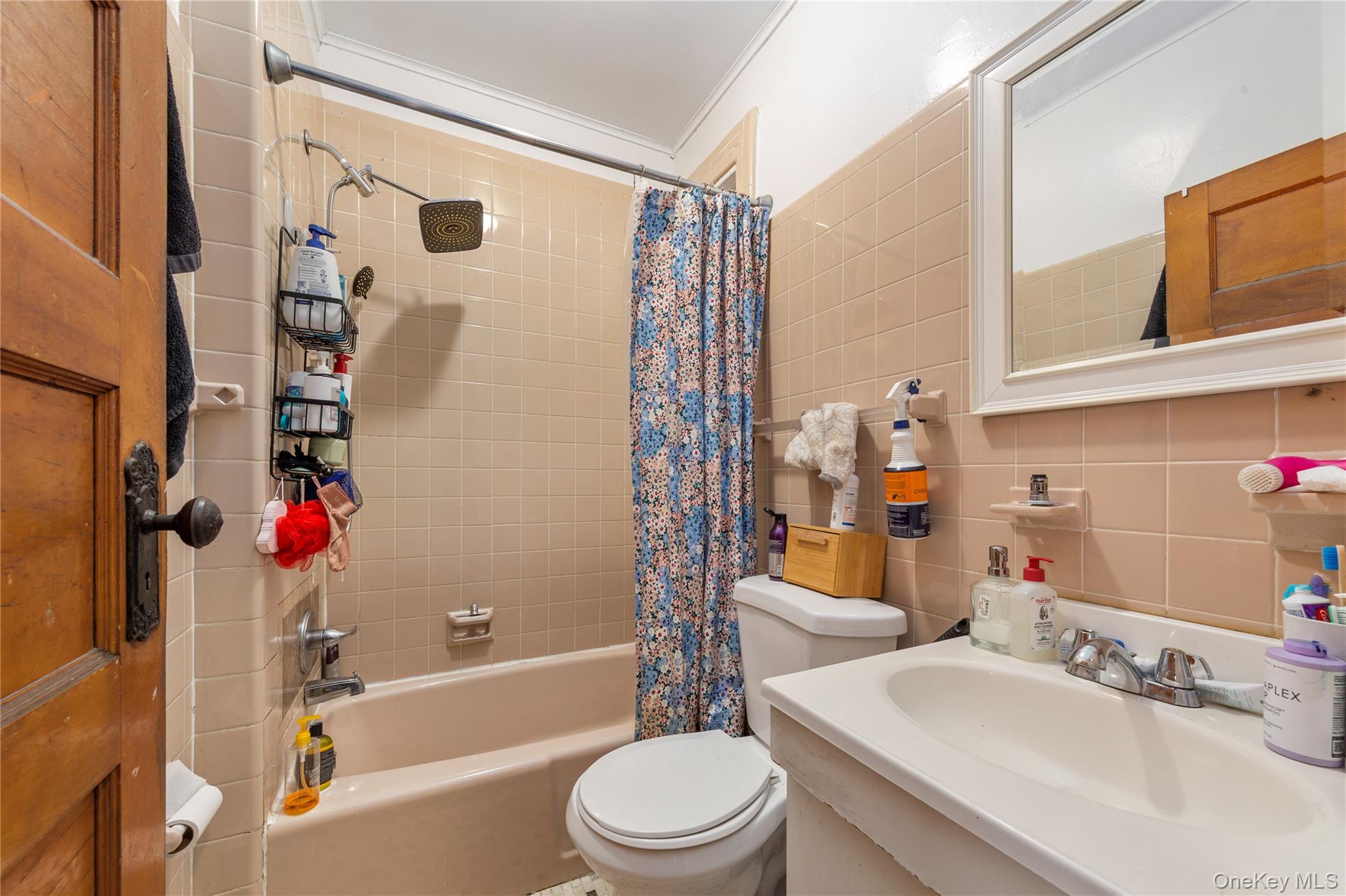 9412 Jamaica Avenue, Woodhaven, NY 11421