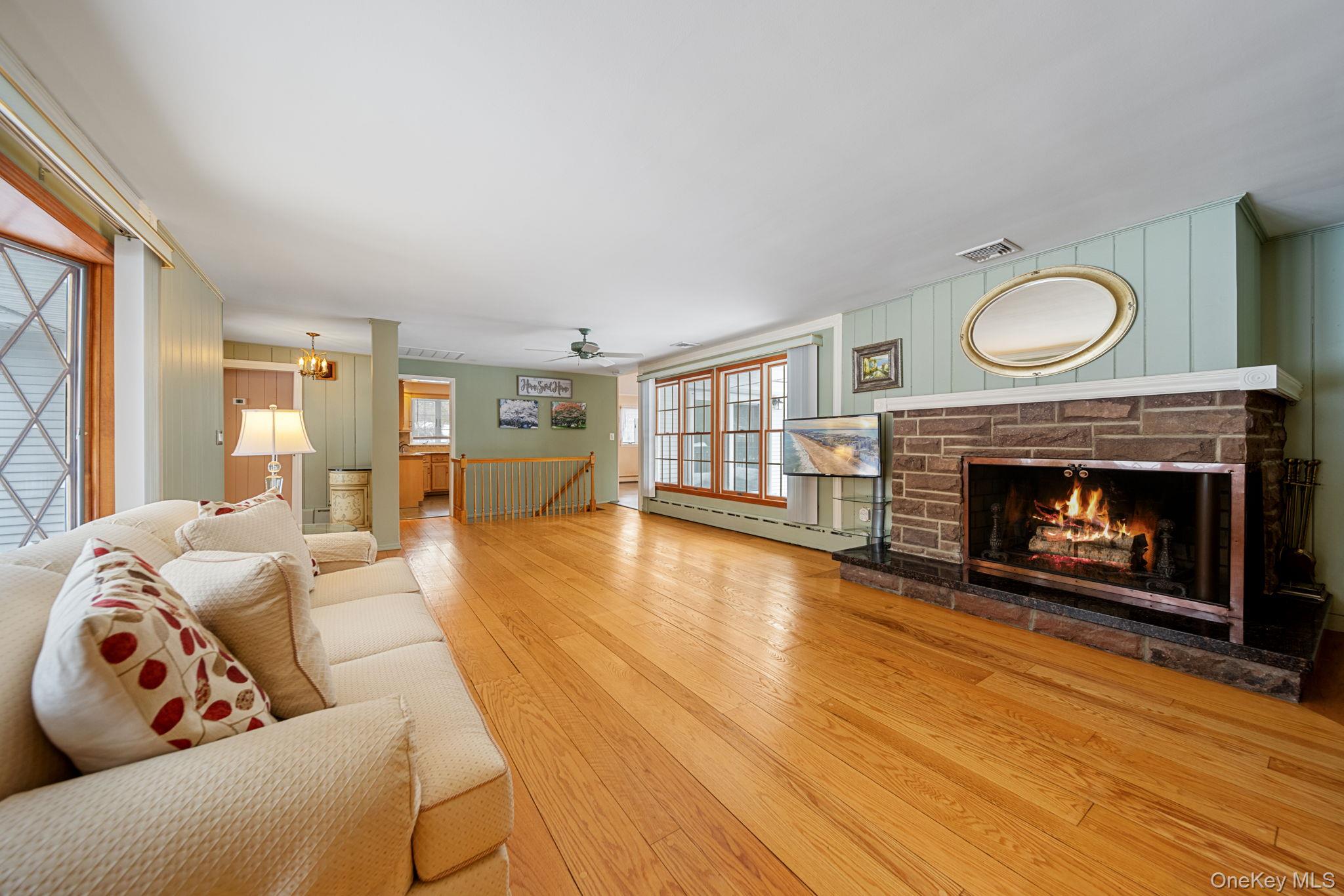 166 Parrott Road, West Nyack, NY 10994