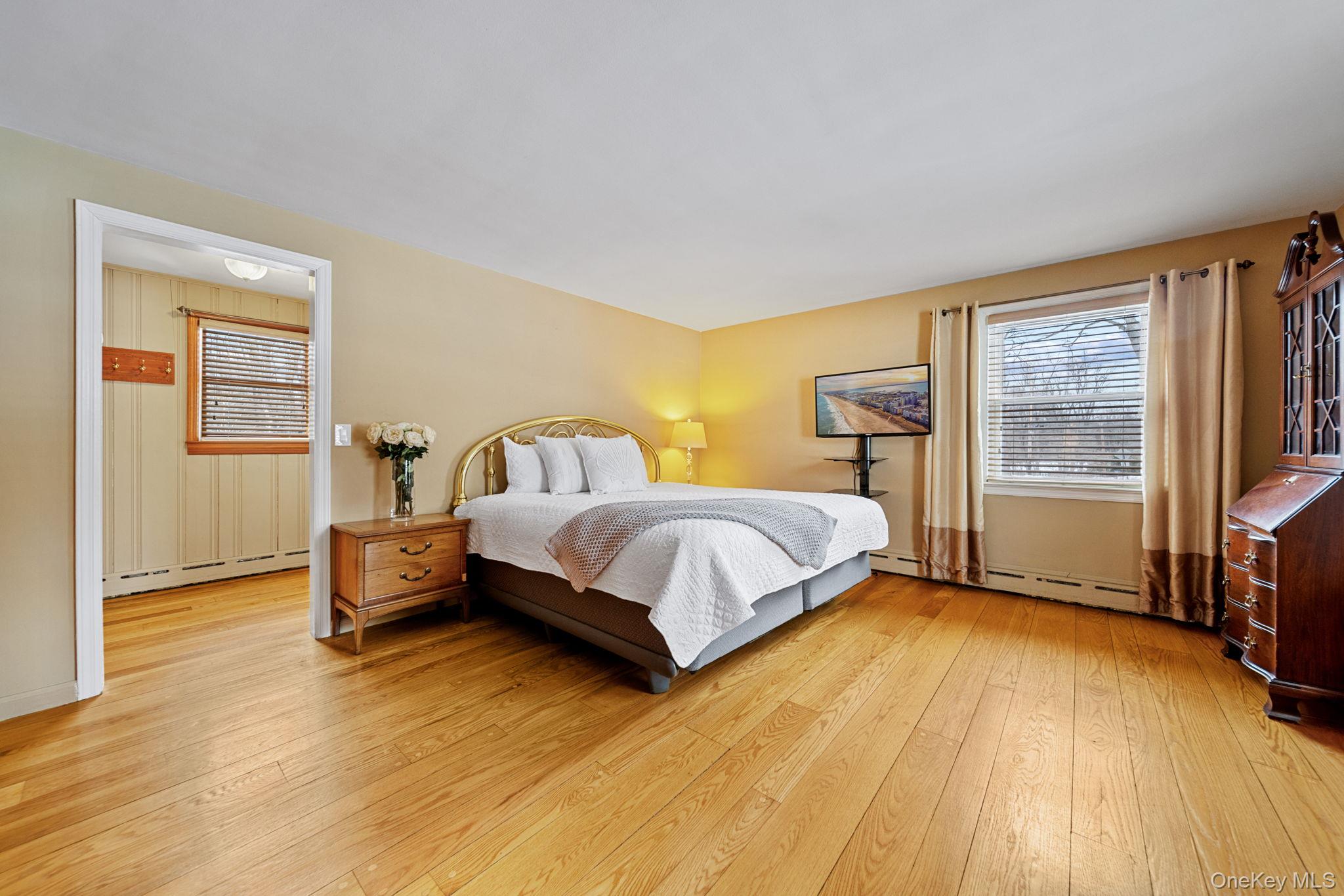 166 Parrott Road, West Nyack, NY 10994