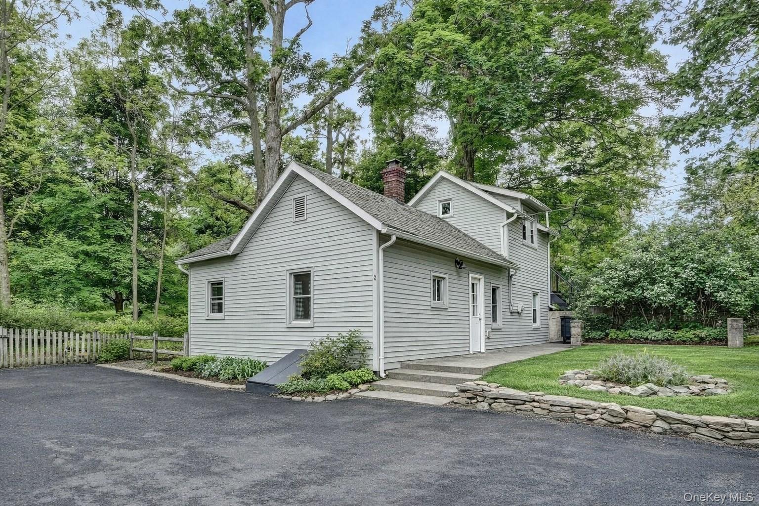 2 Mine Hill Road, Cornwall, NY 12518