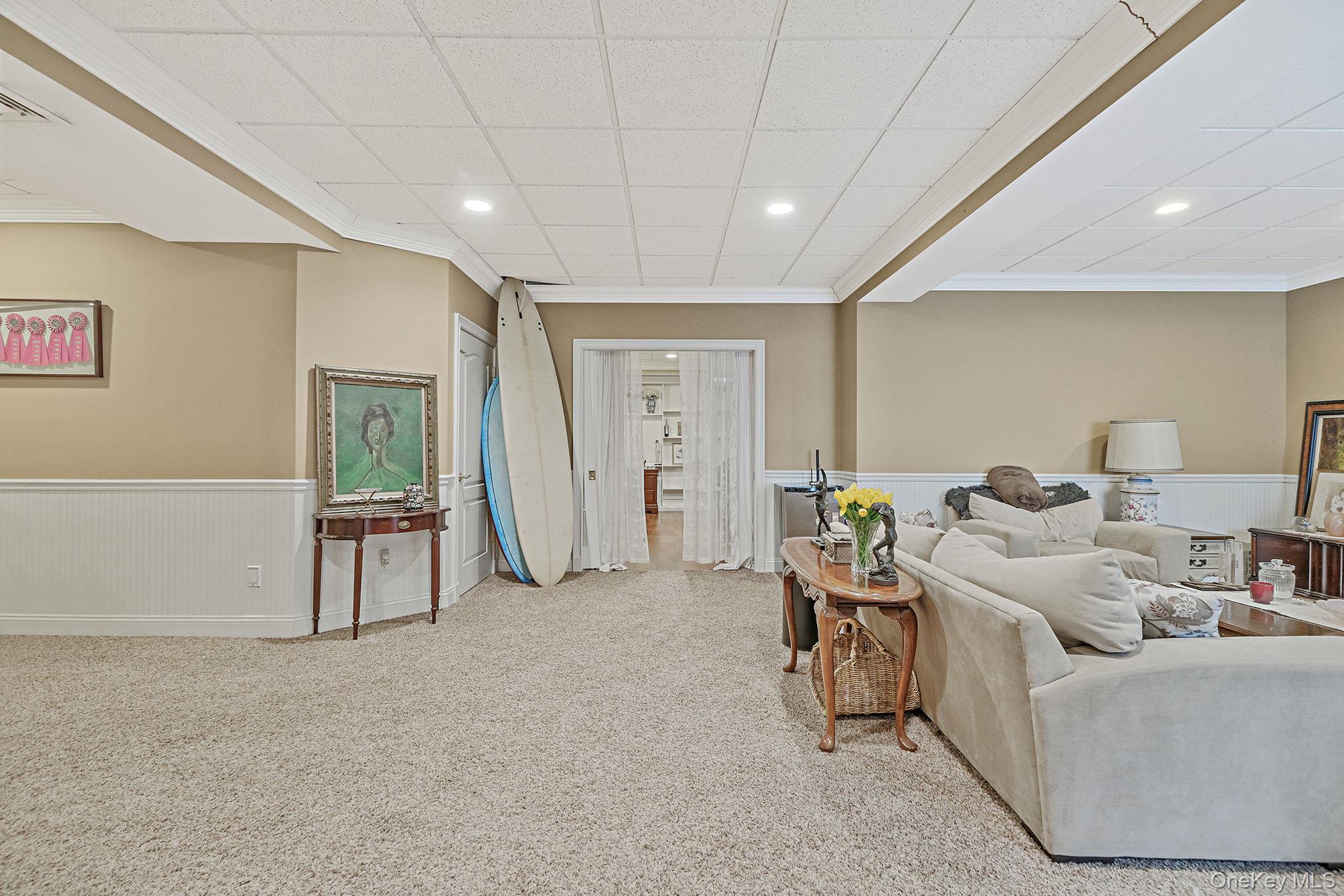 27 Avolet Court, Mount Sinai, NY 11766