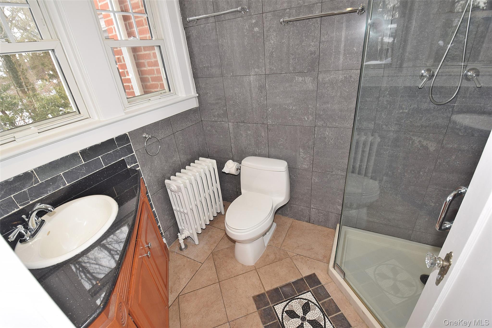 79 Red Ground Road, Roslyn Heights, NY 11577