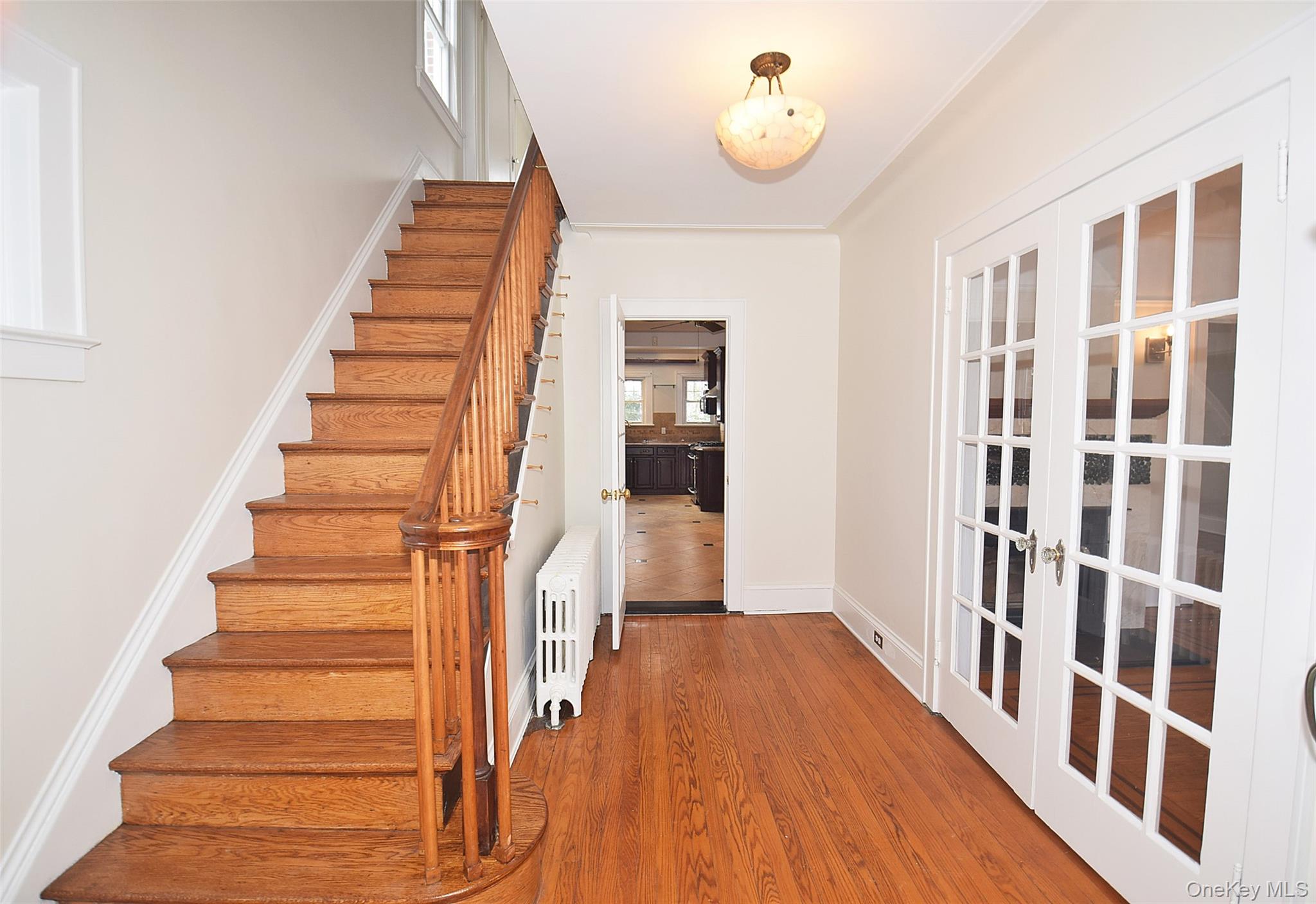 79 Red Ground Road, Roslyn Heights, NY 11577