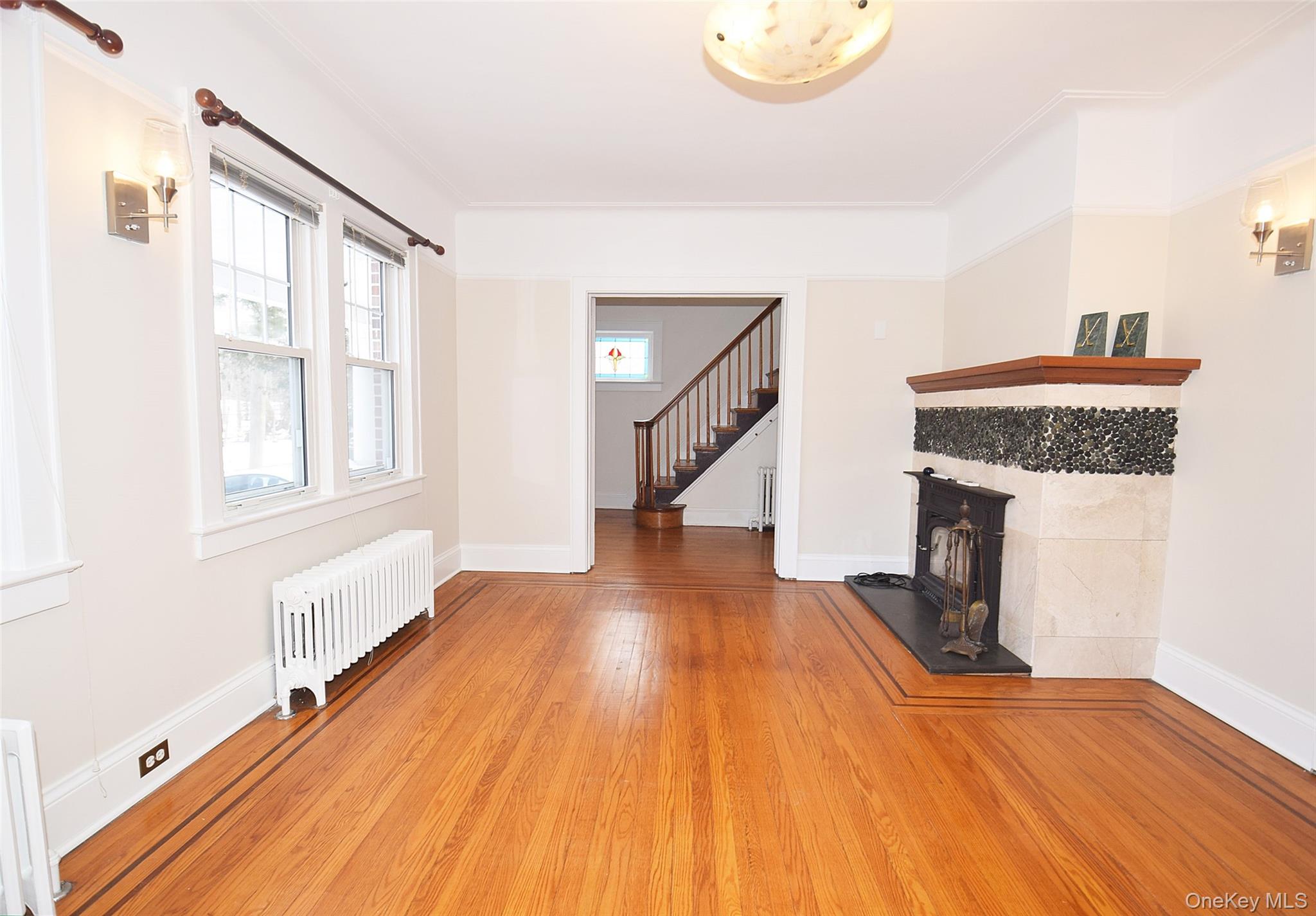 79 Red Ground Road, Roslyn Heights, NY 11577