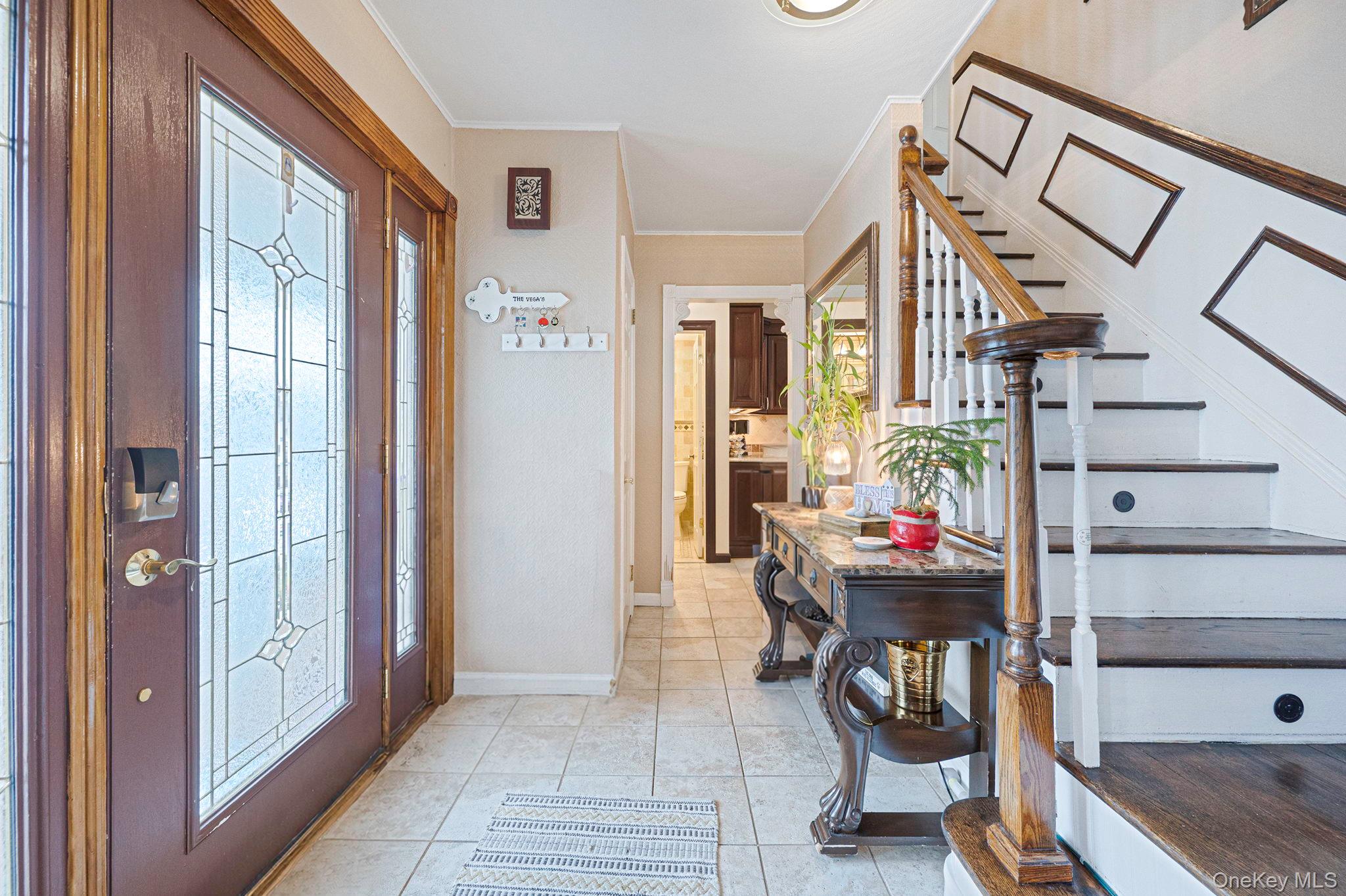 481 May Lane, East Meadow, NY 11554