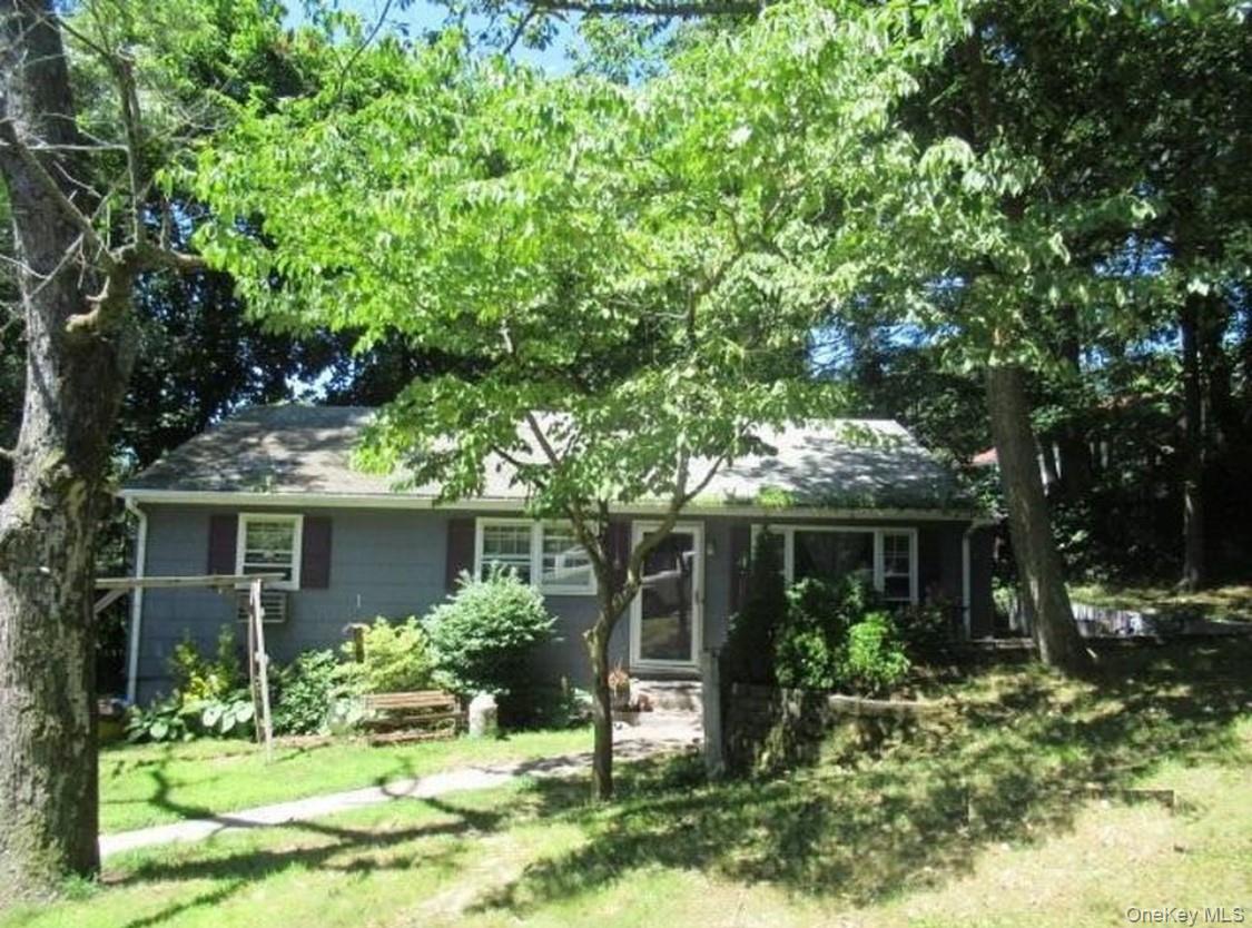 3 Twilight Road, Rocky Point, NY 11778