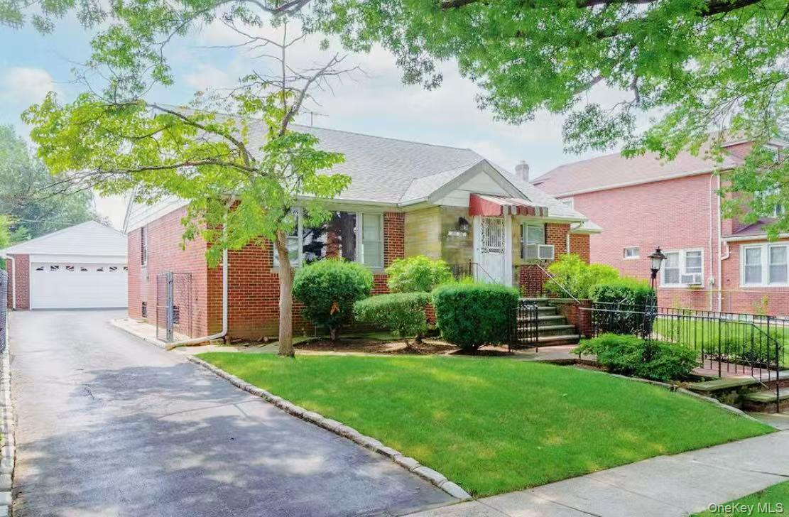 15306 32 ave, Flushing, NY 11354